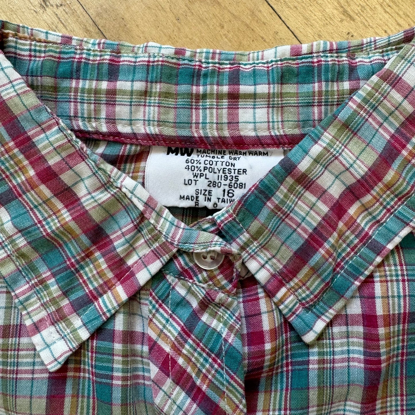 Vintage 70s Plaid Button Up T-shirt Sz M