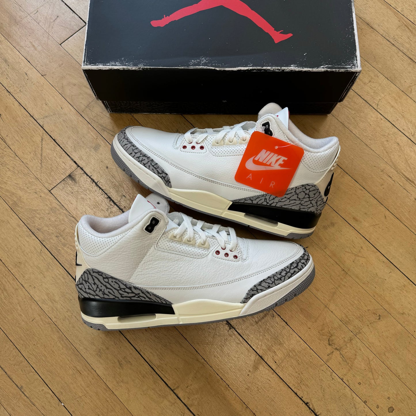 Jordan 3 Retro Reimiagne Sz 11 (DS)