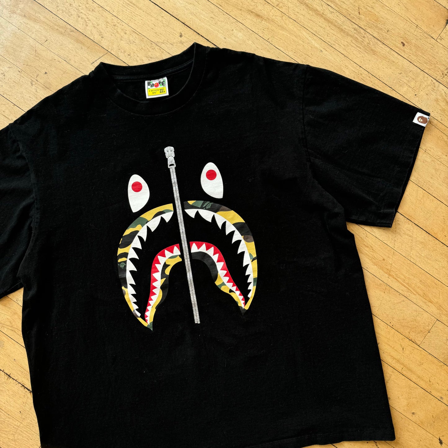Bape Camo Shark T-shirt Sz XXL