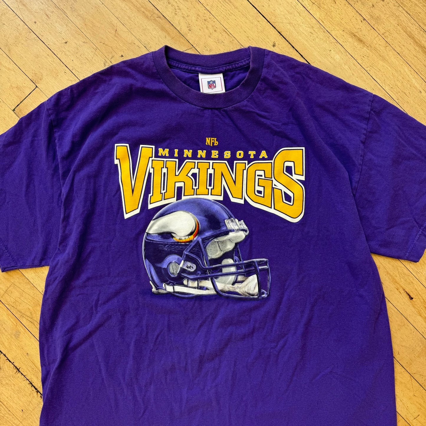 Vintage Minnesota Vikings Helmet T-shirt Sz XL