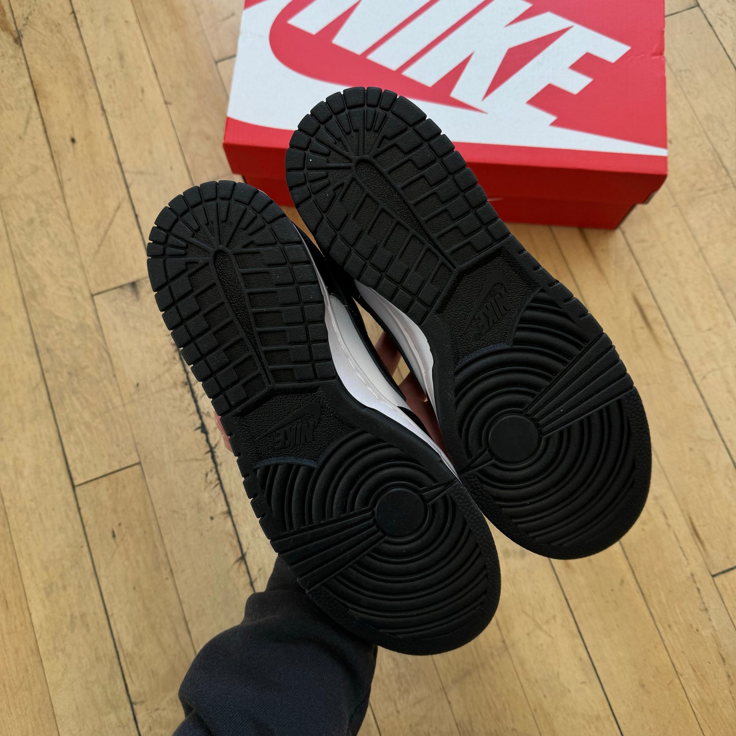 Nike Dunk Low Panda Sz 9.5w (8m) (DS)