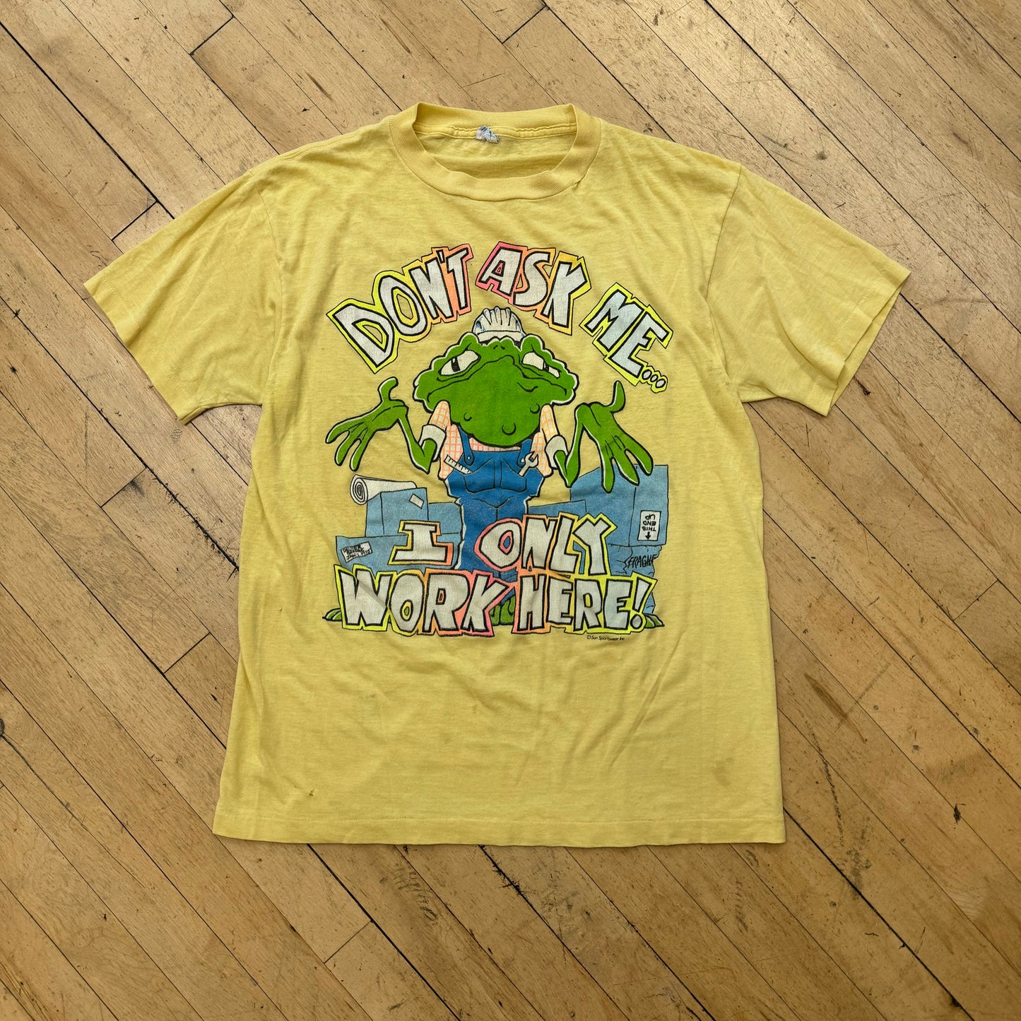Vintage Don’t Ask me Questions T-shirt Sz L