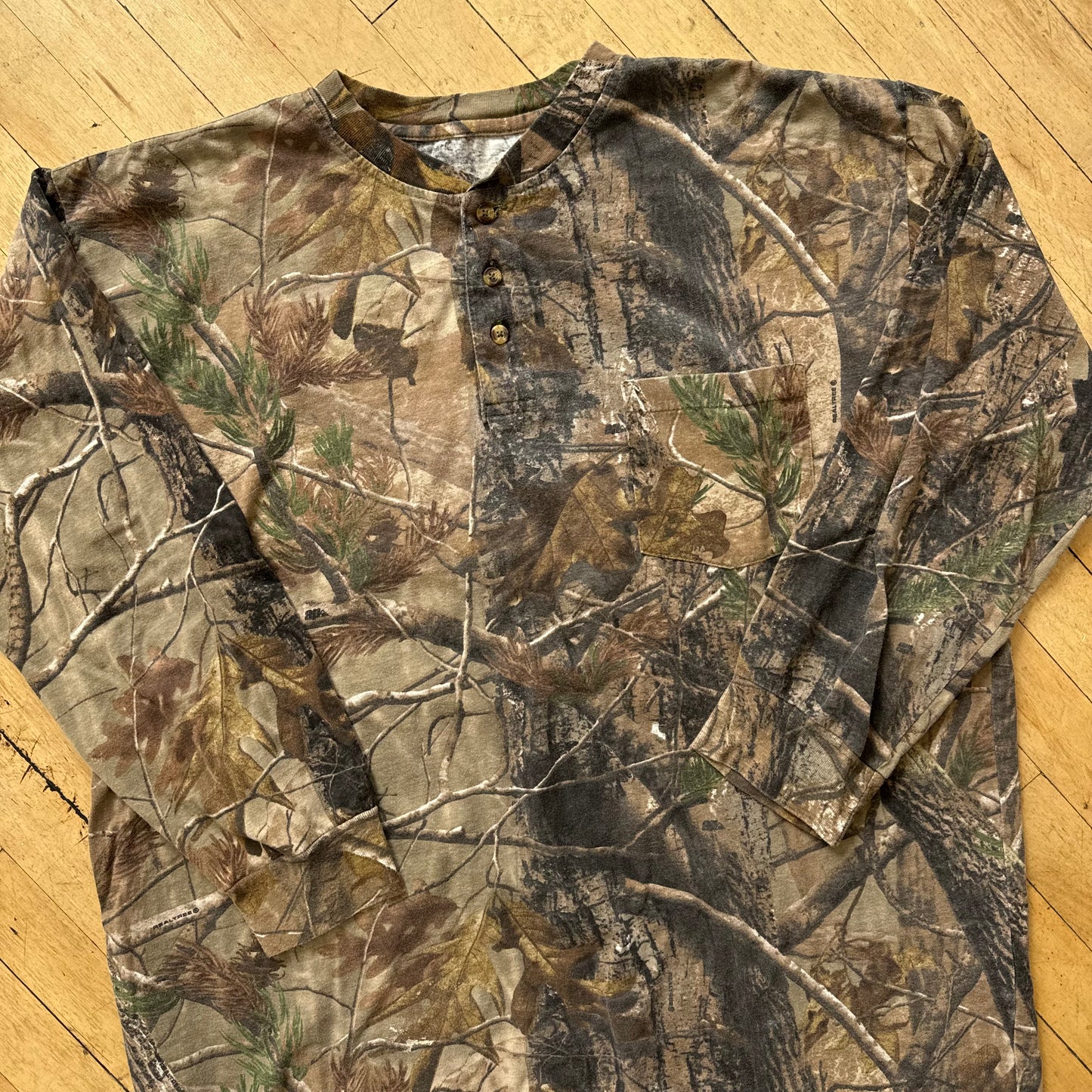Y2K Long-sleeve Camo T-shirt Sz XXL