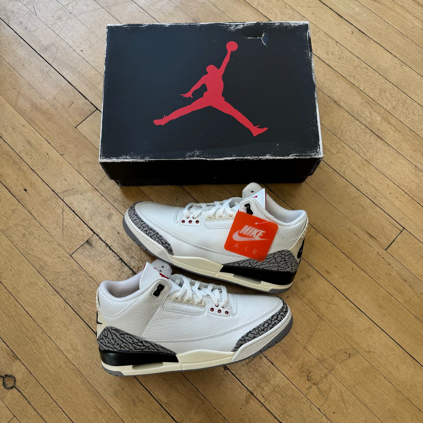 Jordan 3 Retro Reimiagne Sz 11 (DS)