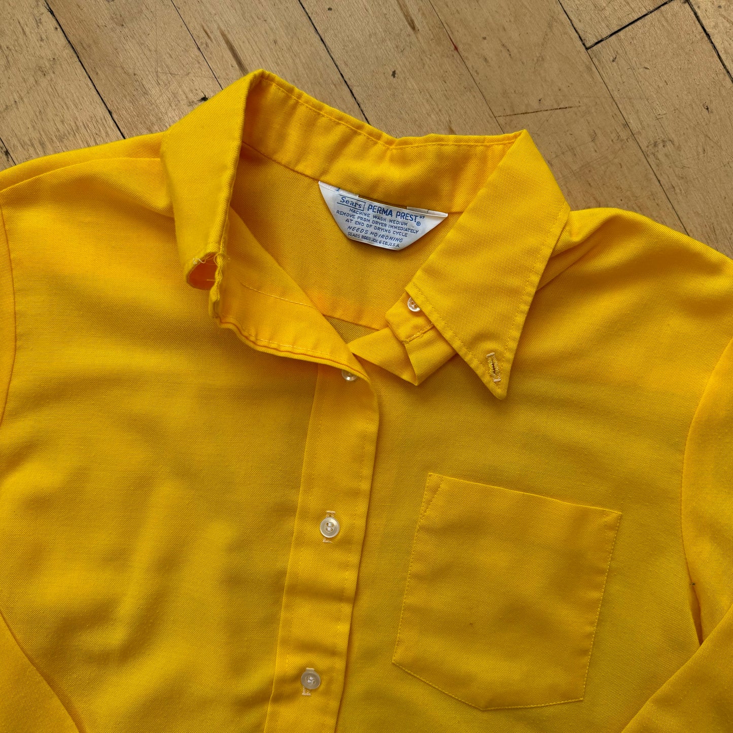Vintage Sears Button Up T-shirt Sz M