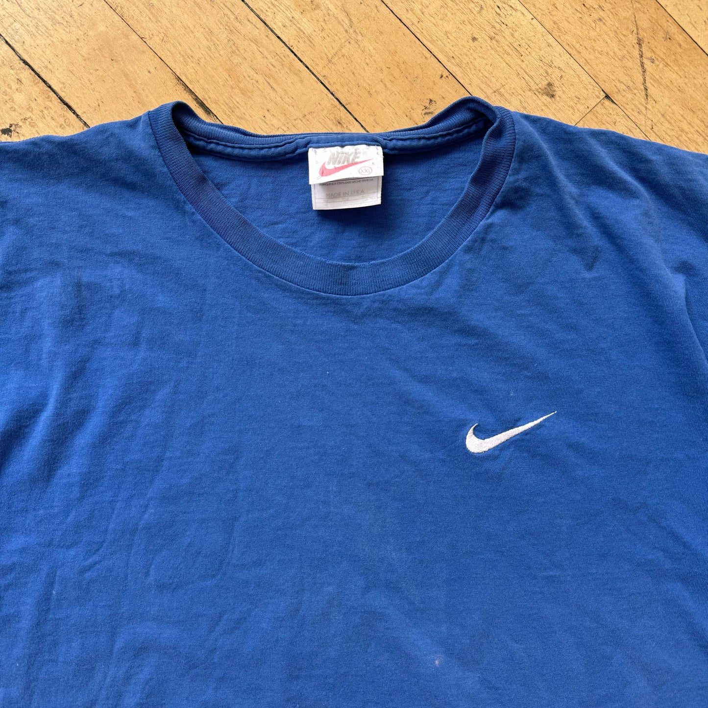 Vintage Simple Swoosh Nike T-shirt Sz XXL