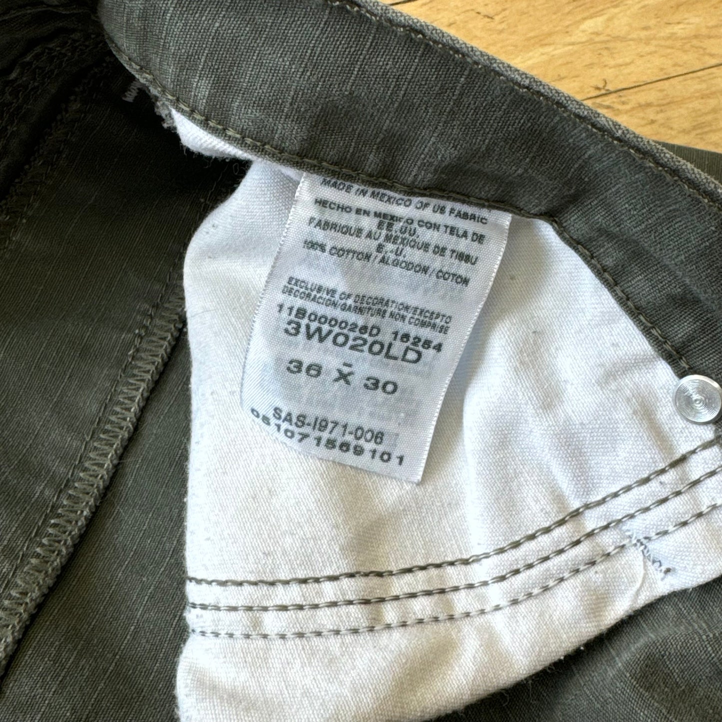 Vintage Olive Wrangler Riggs Denim Jeans Sz 38x30