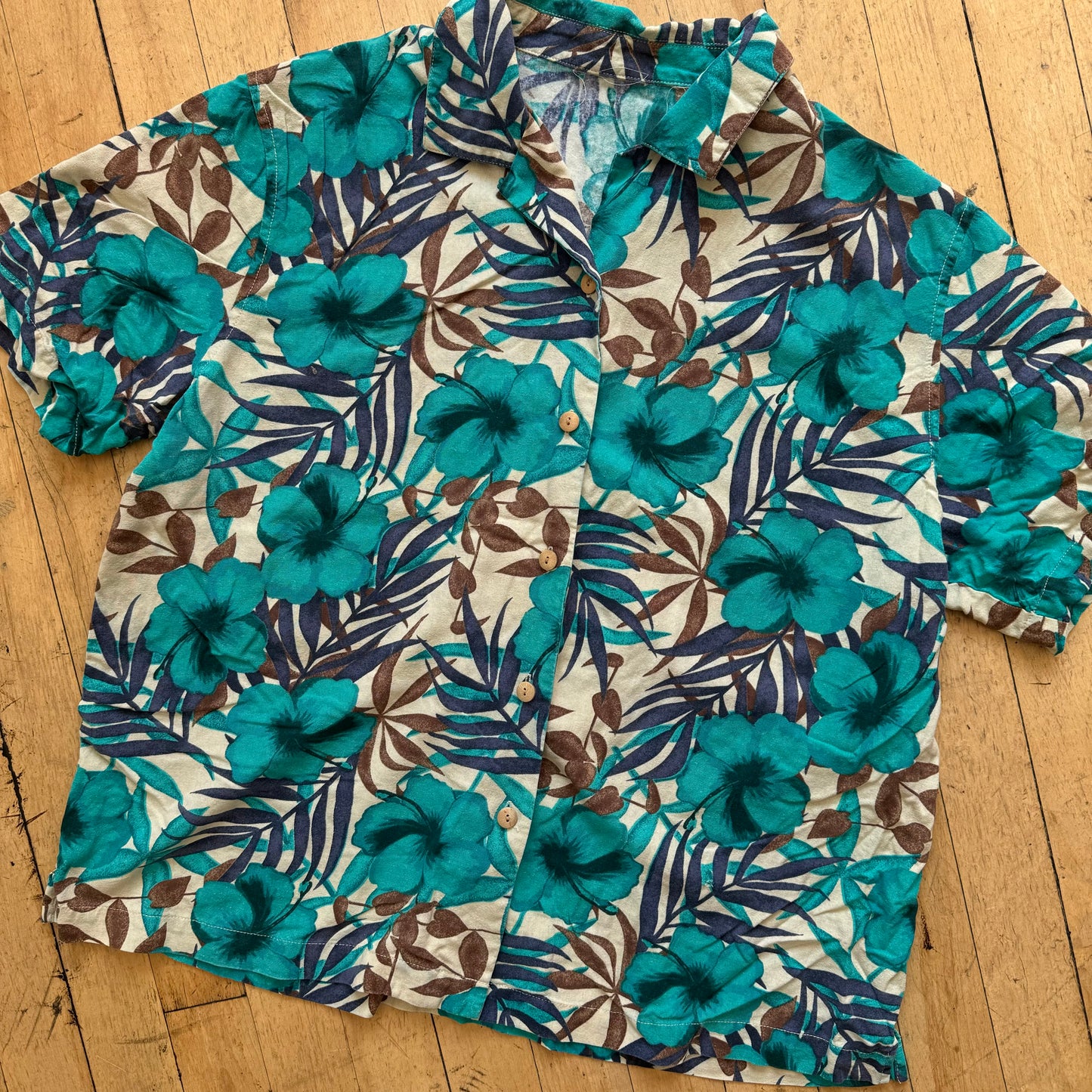 Vintage Hawaiian Button Up T-shirt Sz M