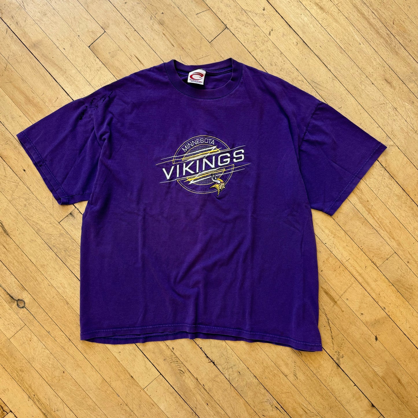 Vintage Minnesota Vikings Embroidered T-shirt Sz XL