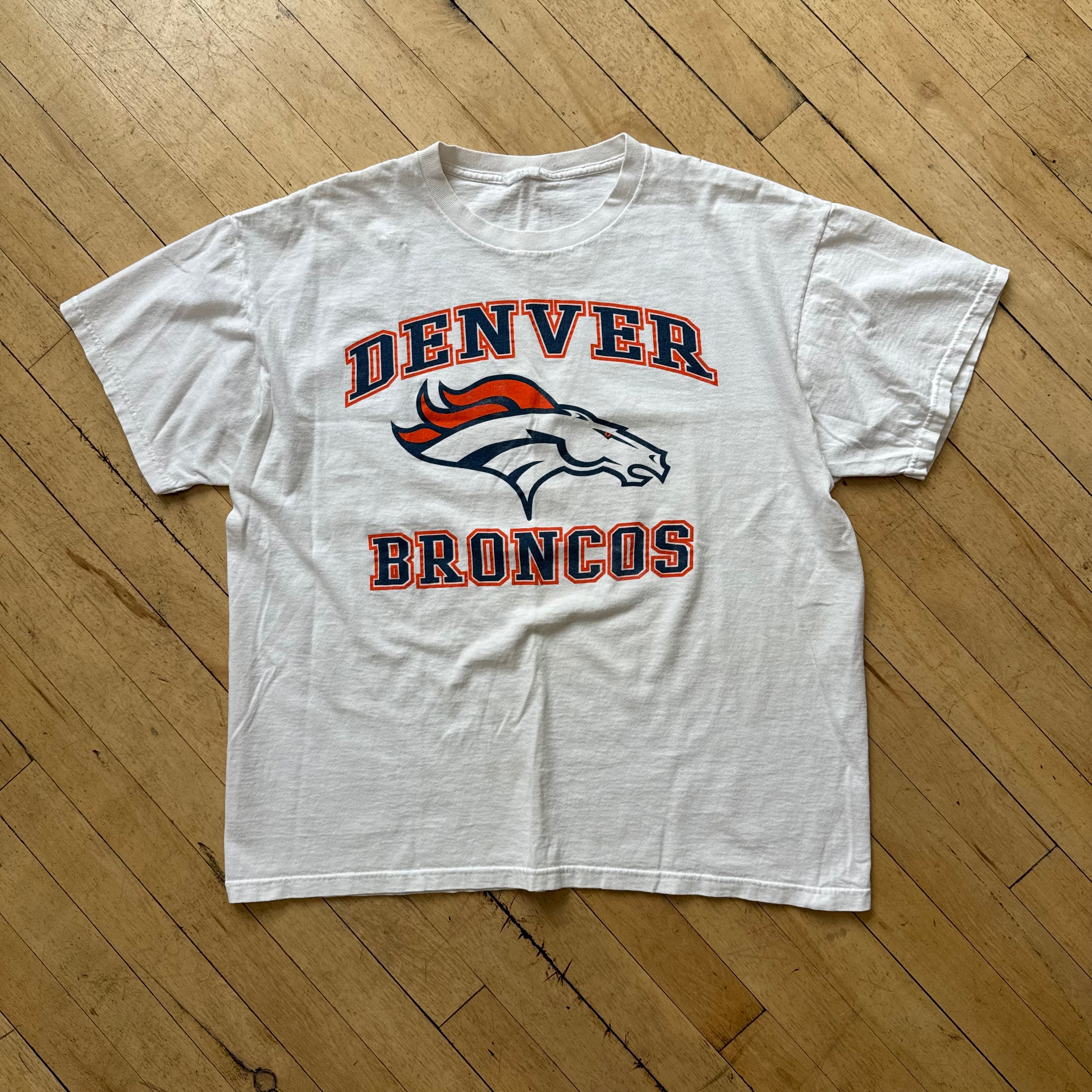 Vintage Denver Broncos SpellOut T-shirt Sz L