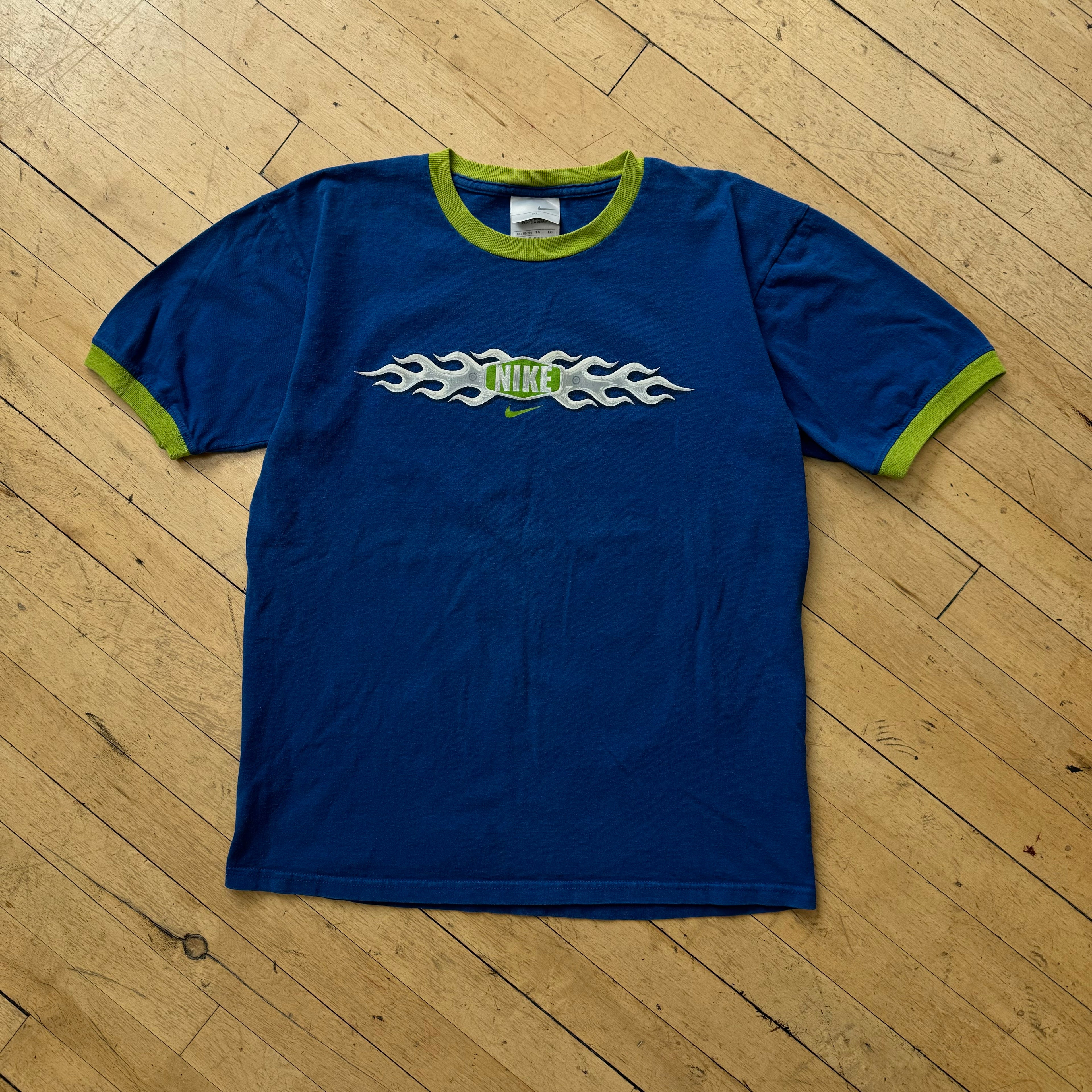 Y2K Nike Flame Logo T-shirt Sz S