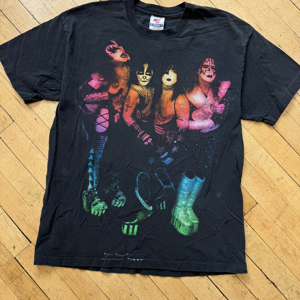 Vintage Kiss They’re Back Tour T-shirt Sz XL