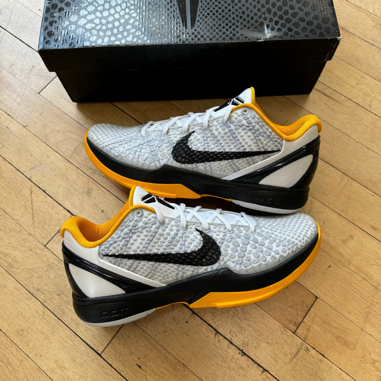 Kobe 6 Del Sol 2011 Sz 11.5 DS