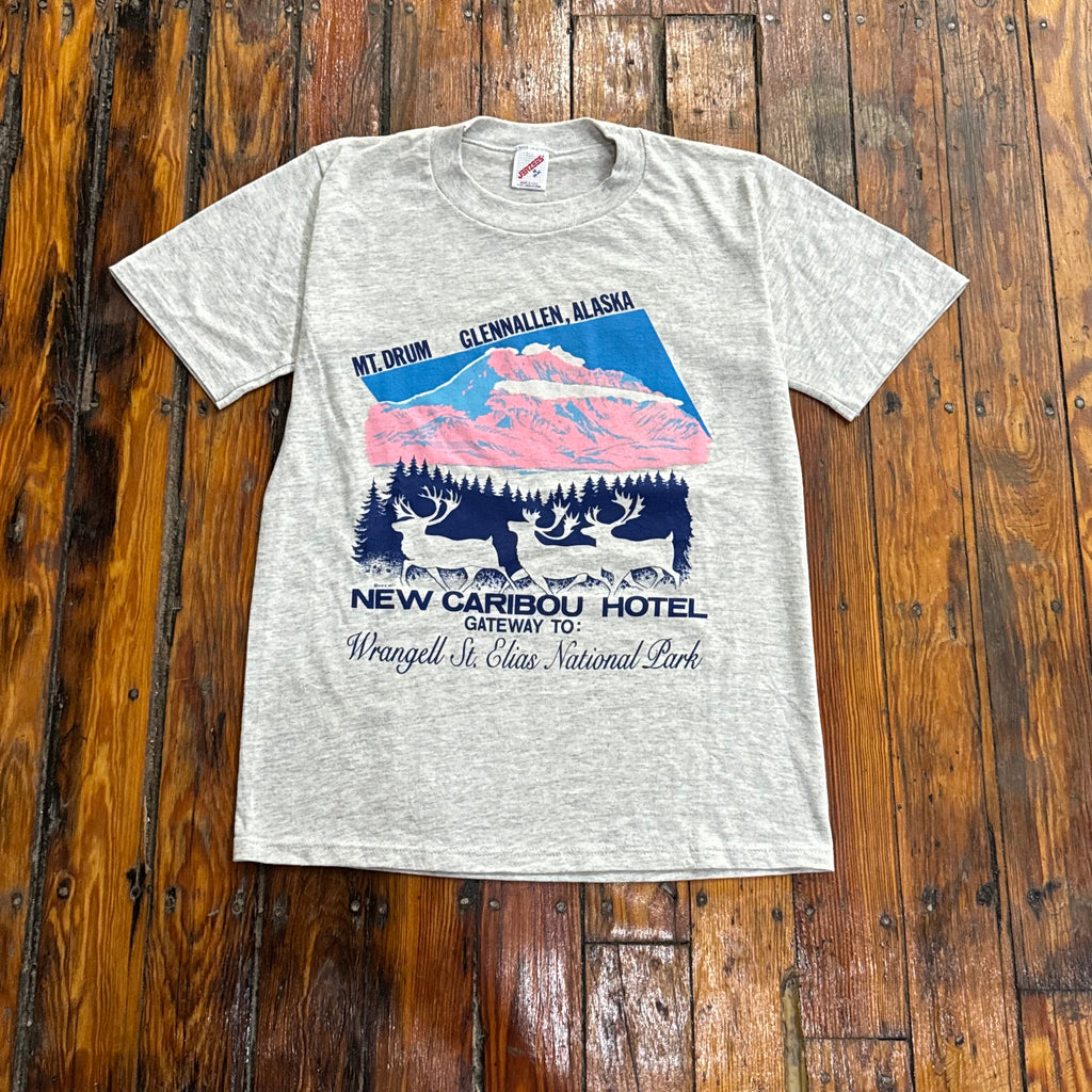 Vintage New Caribou Hotel T-shirt Sz M