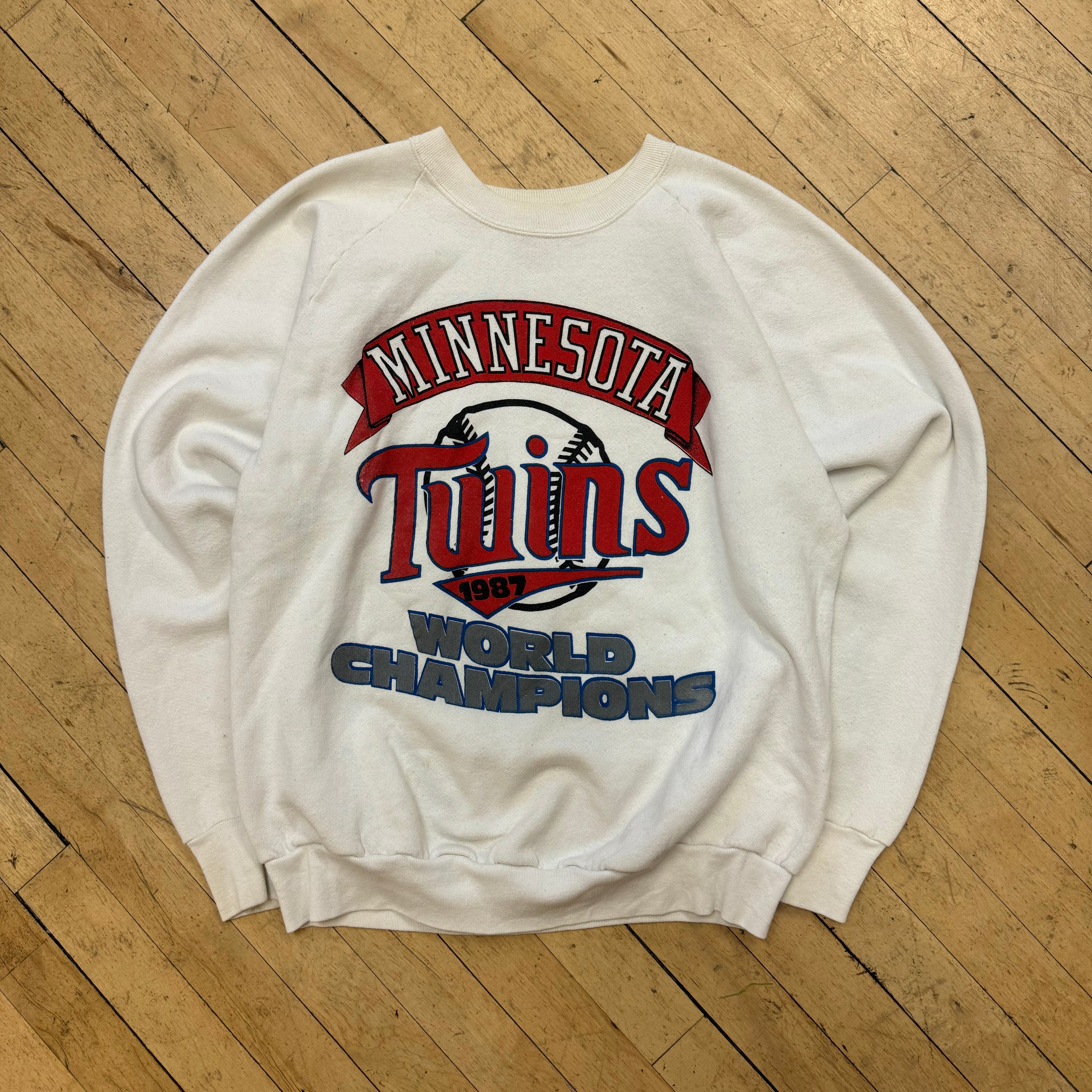 Vintage Minnesota Twins World Series Champs 87’ CrewNeck Sz L