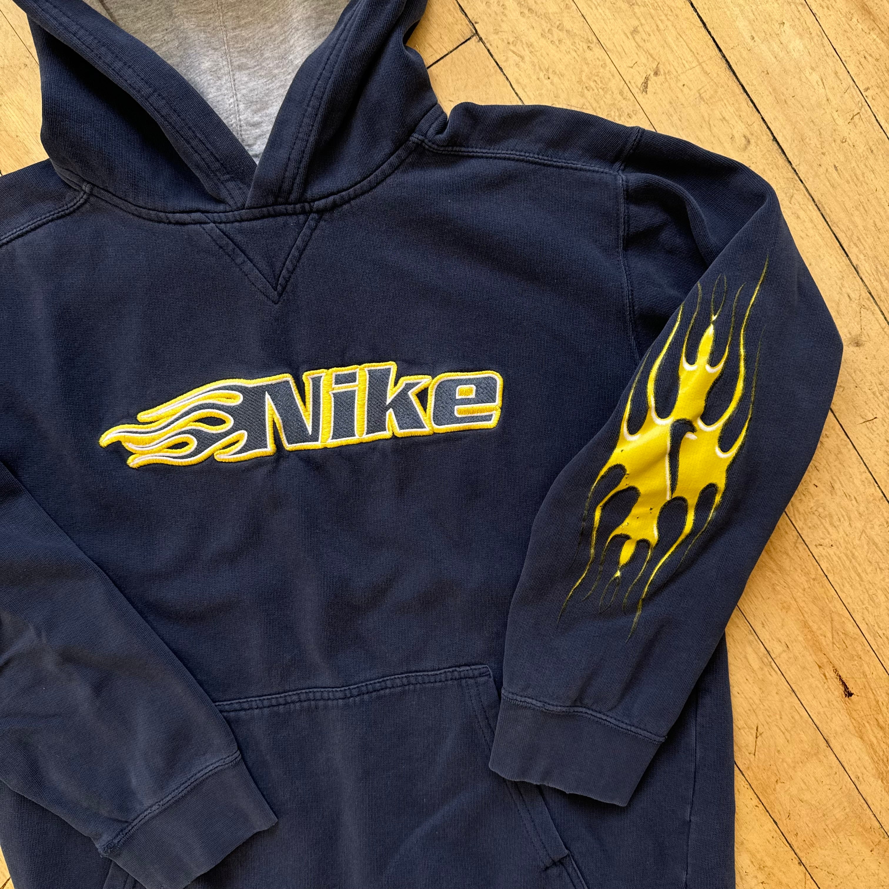 Y2K Nike Flame Hoodie Sz S