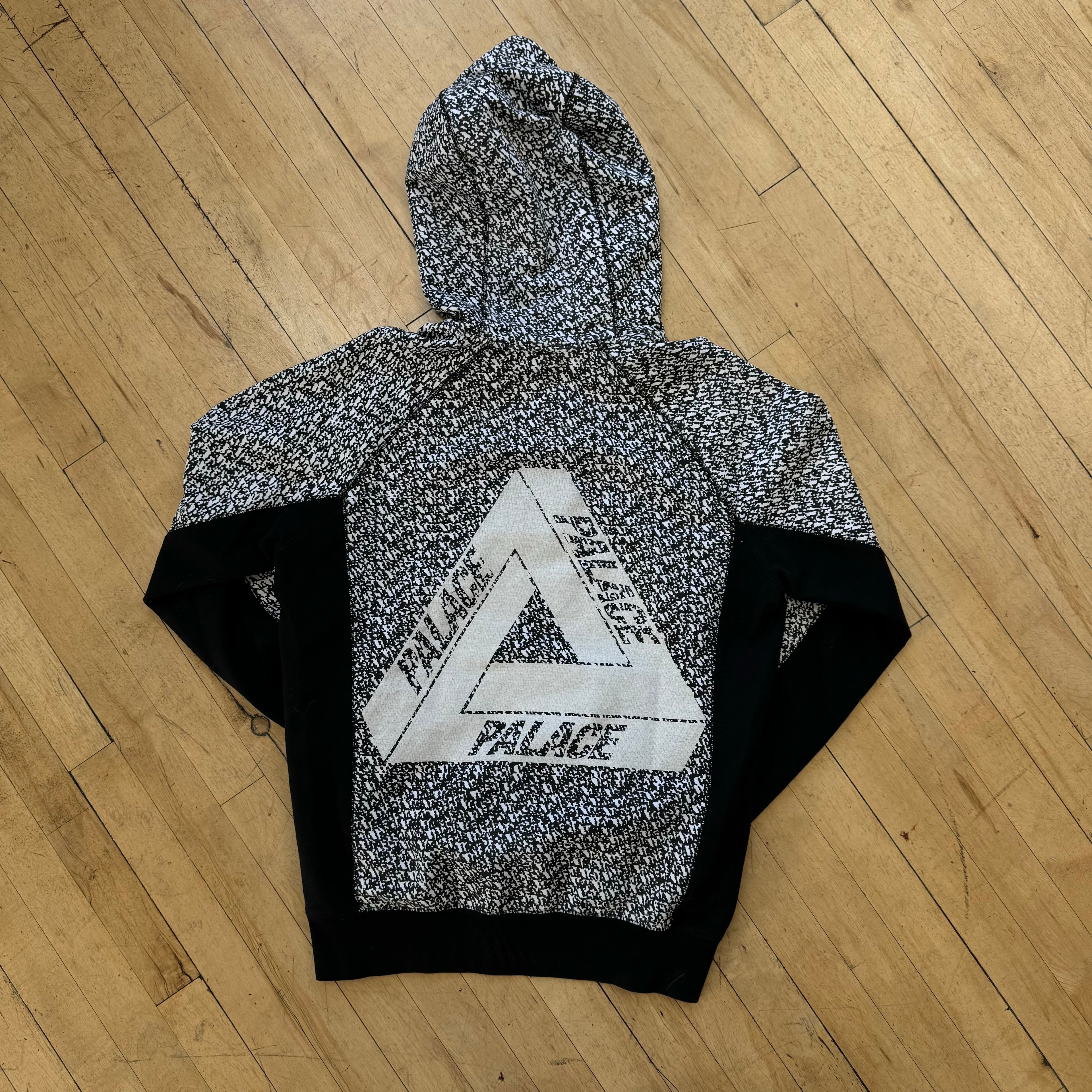 Palace Patterned Sweatshirt Sz L