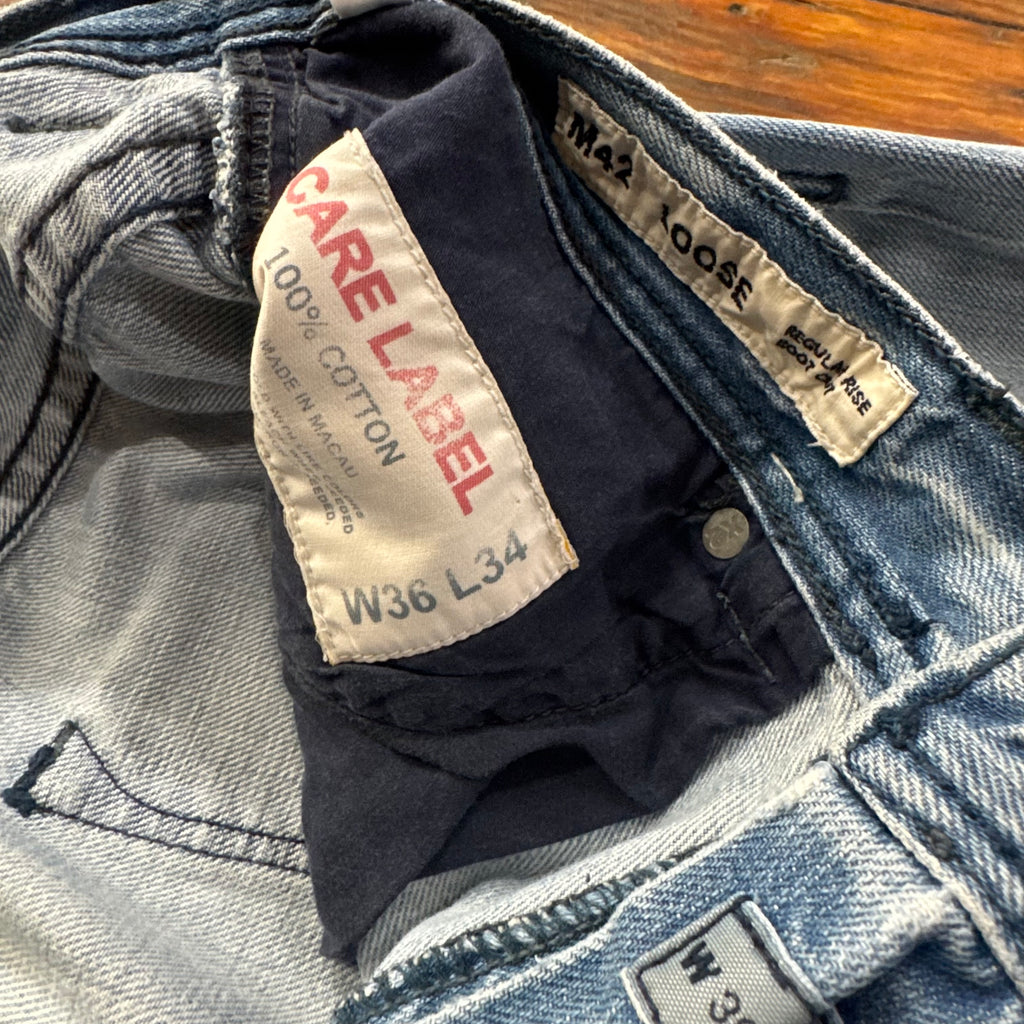 Y2K XS Bootcut Denim Jeans Sz 36x34
