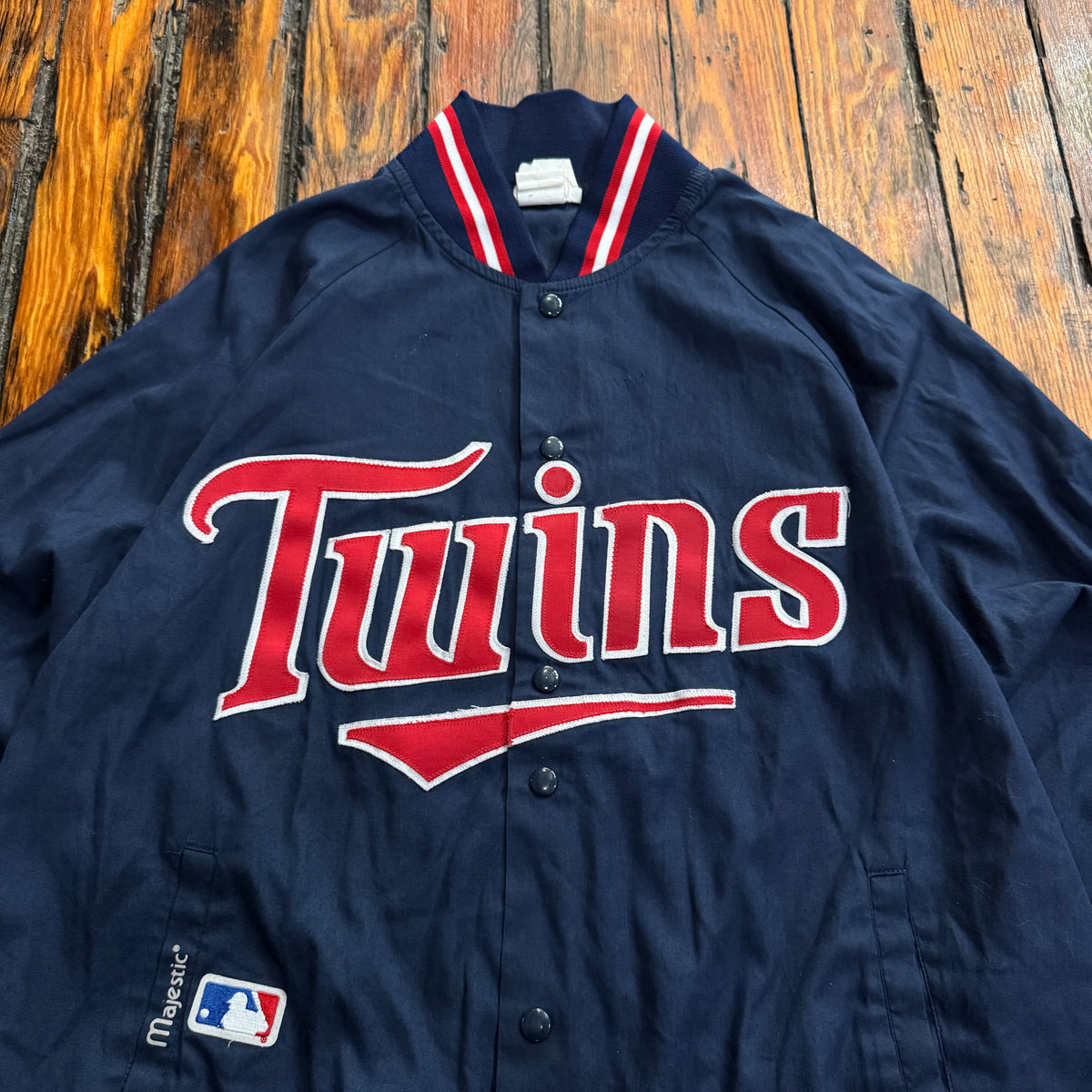 Vintage Minnesota Twins Majestic 87’ Series Button Up T-shirt Sz L