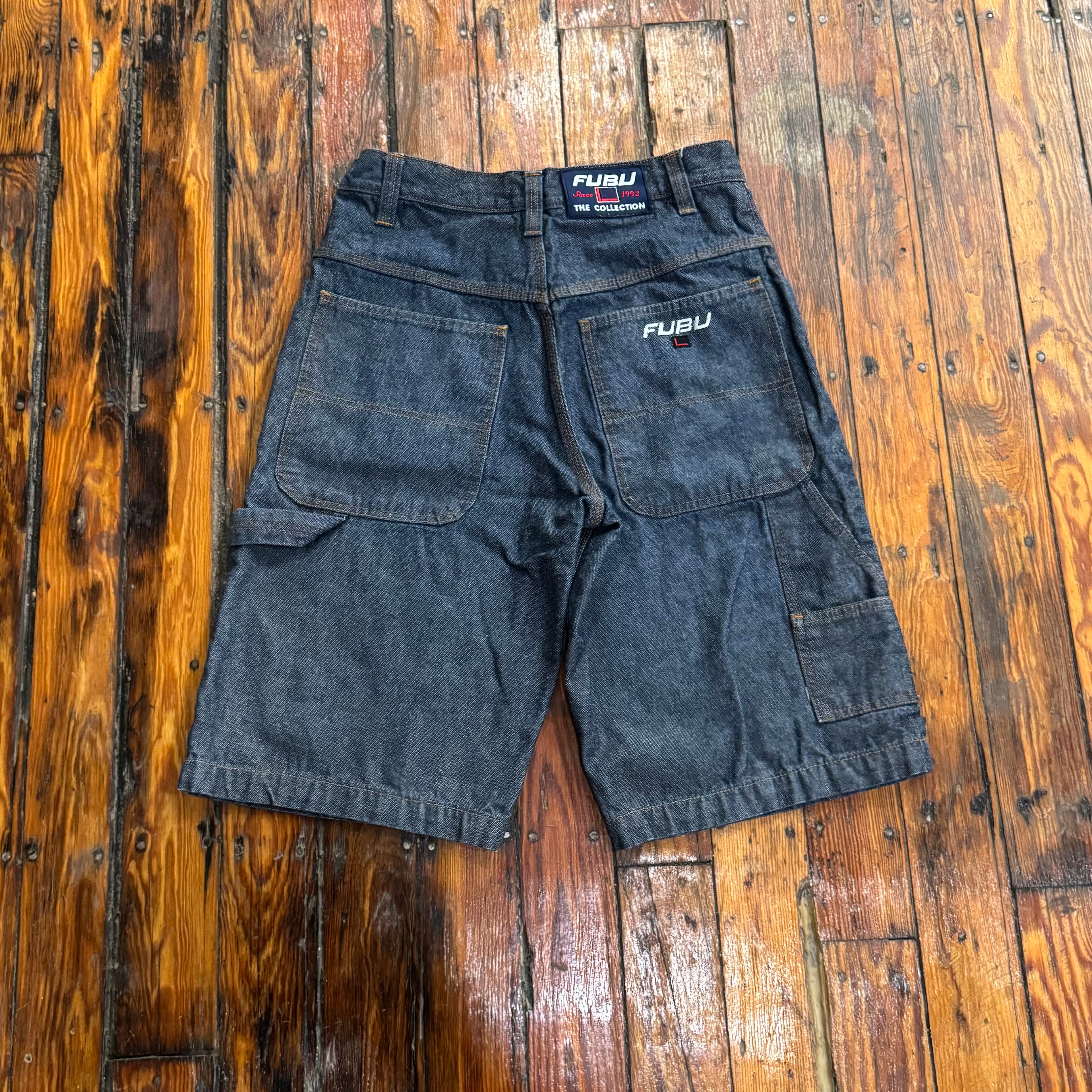 Vintage Baggy Fubu Denim Jean Shorts Sz 32