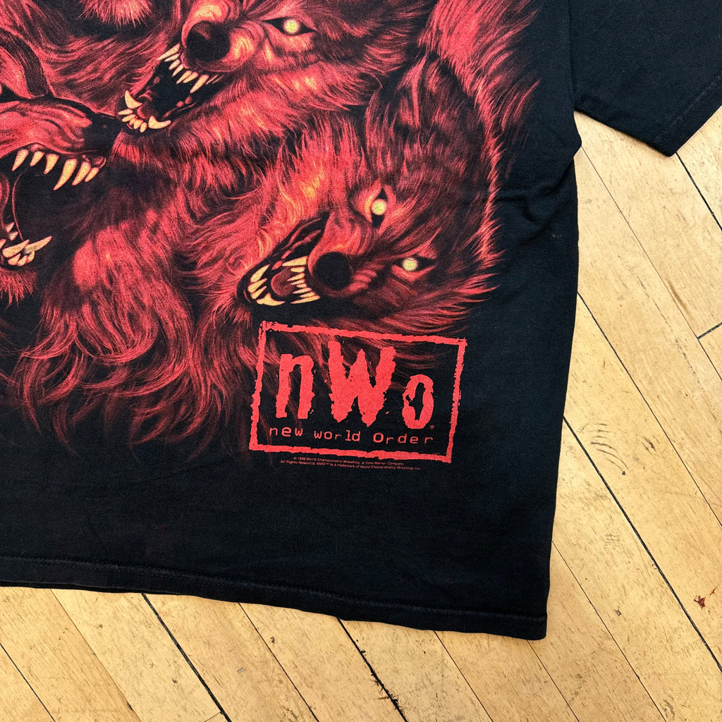 Vintage NWO New World Order Wolfpack T-Shirt Sz XL