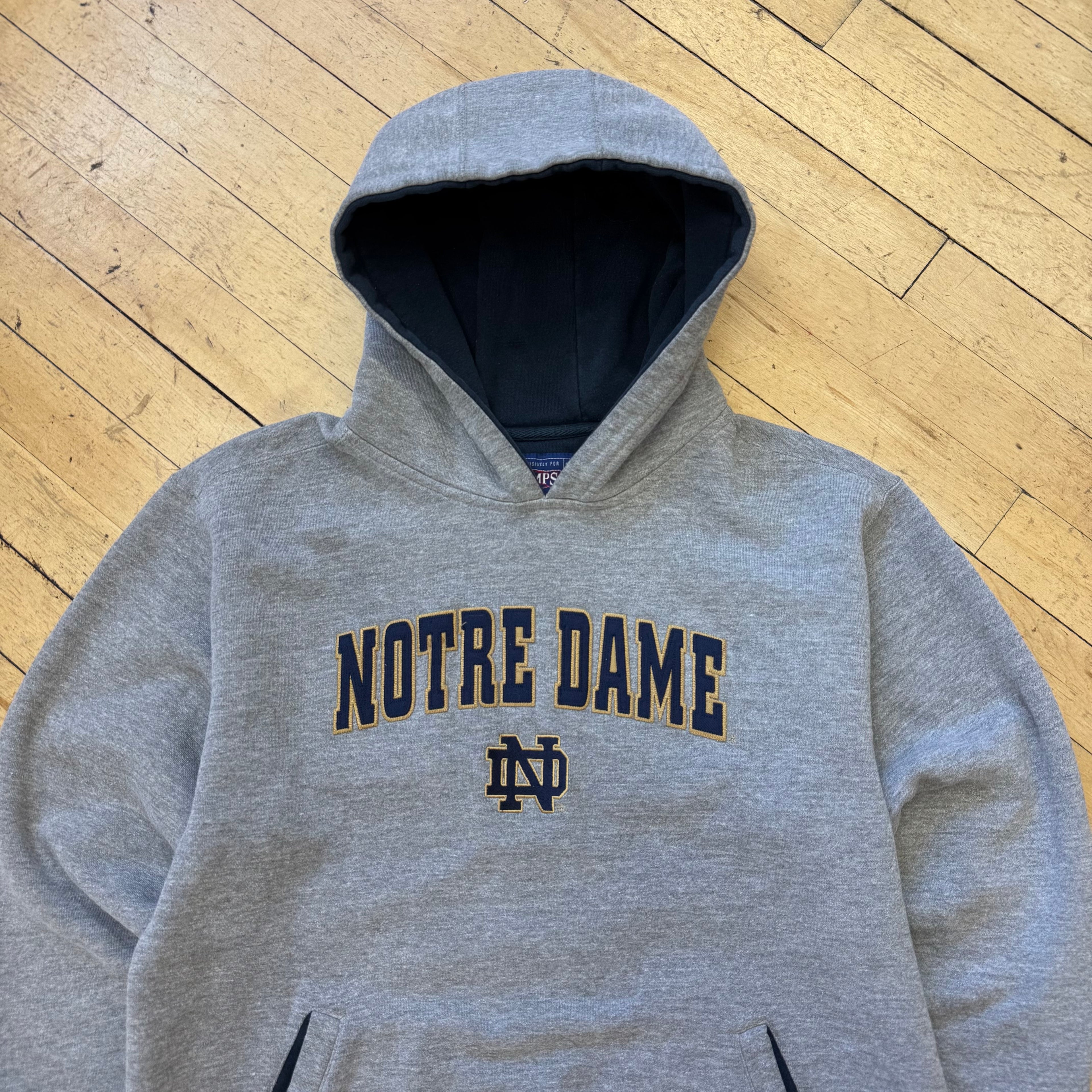 Vintage Champs Notre Dame SpellOut Hoodie Sz M
