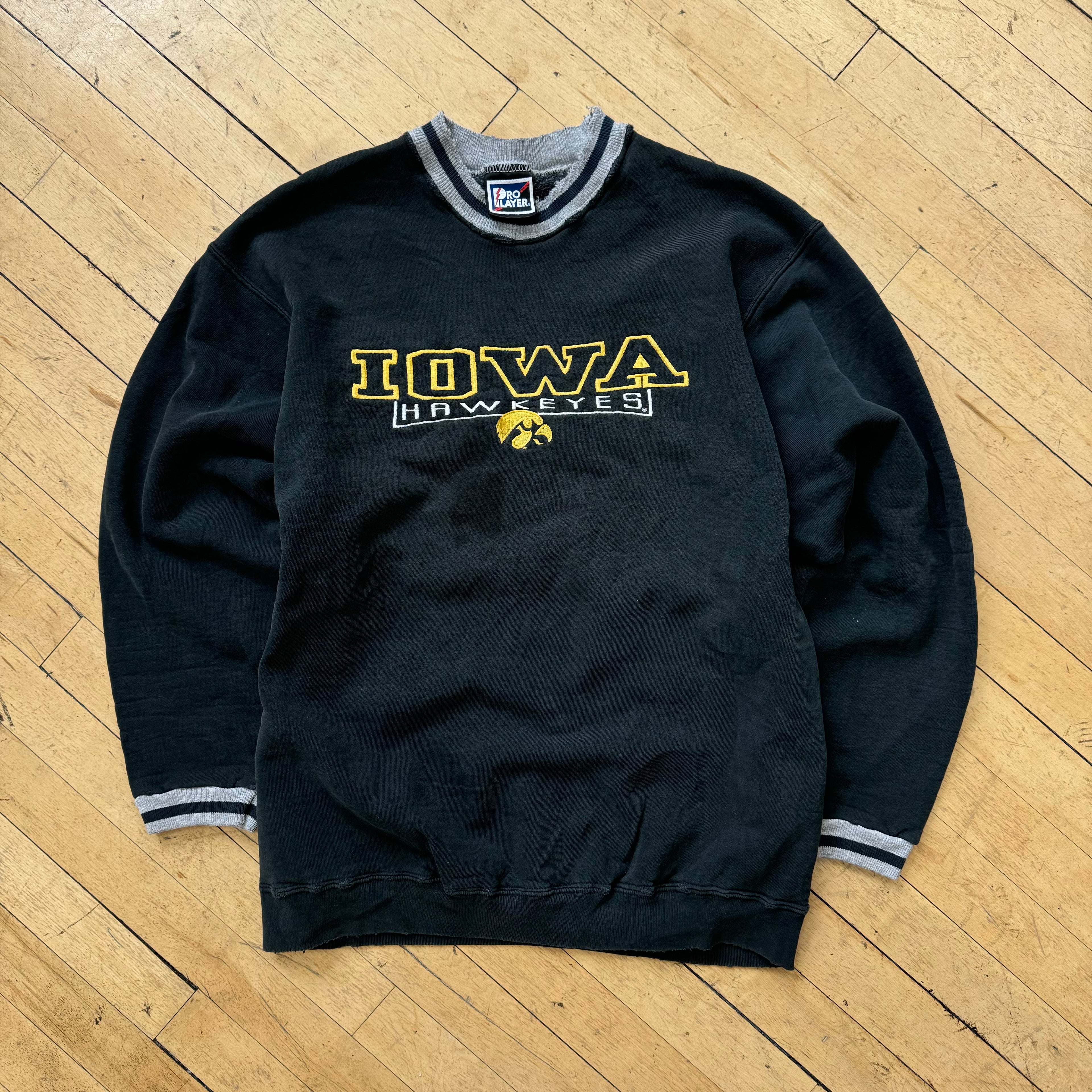 Vintage ProPlayer Iowa Hawkeyes Crewneck Sz L