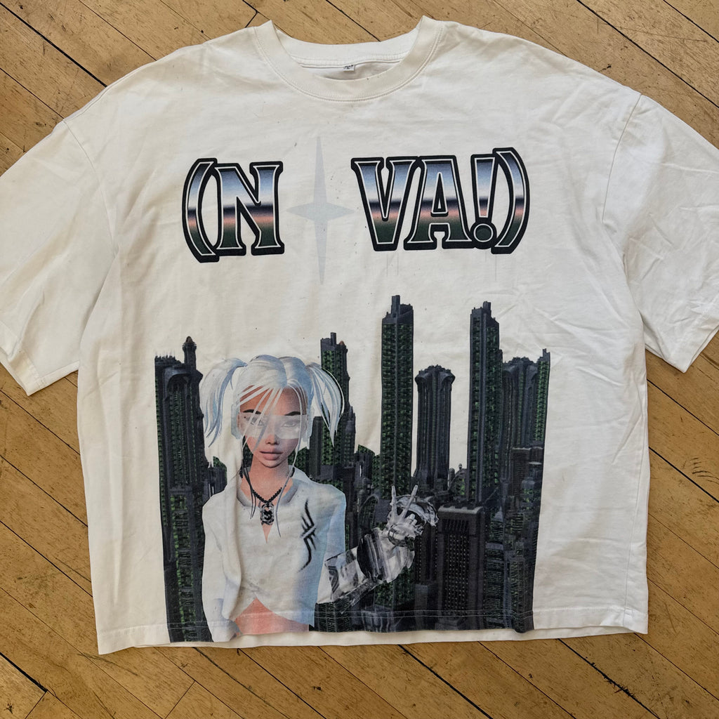 N Va! graphic T-shirt Sz L