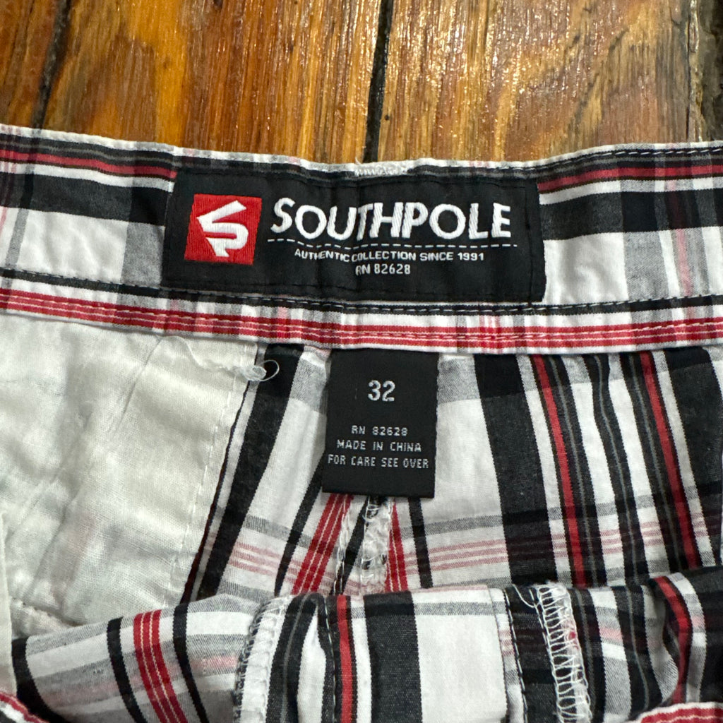 Y2K Plaid SouthPole Khaki Shorts Sz 32