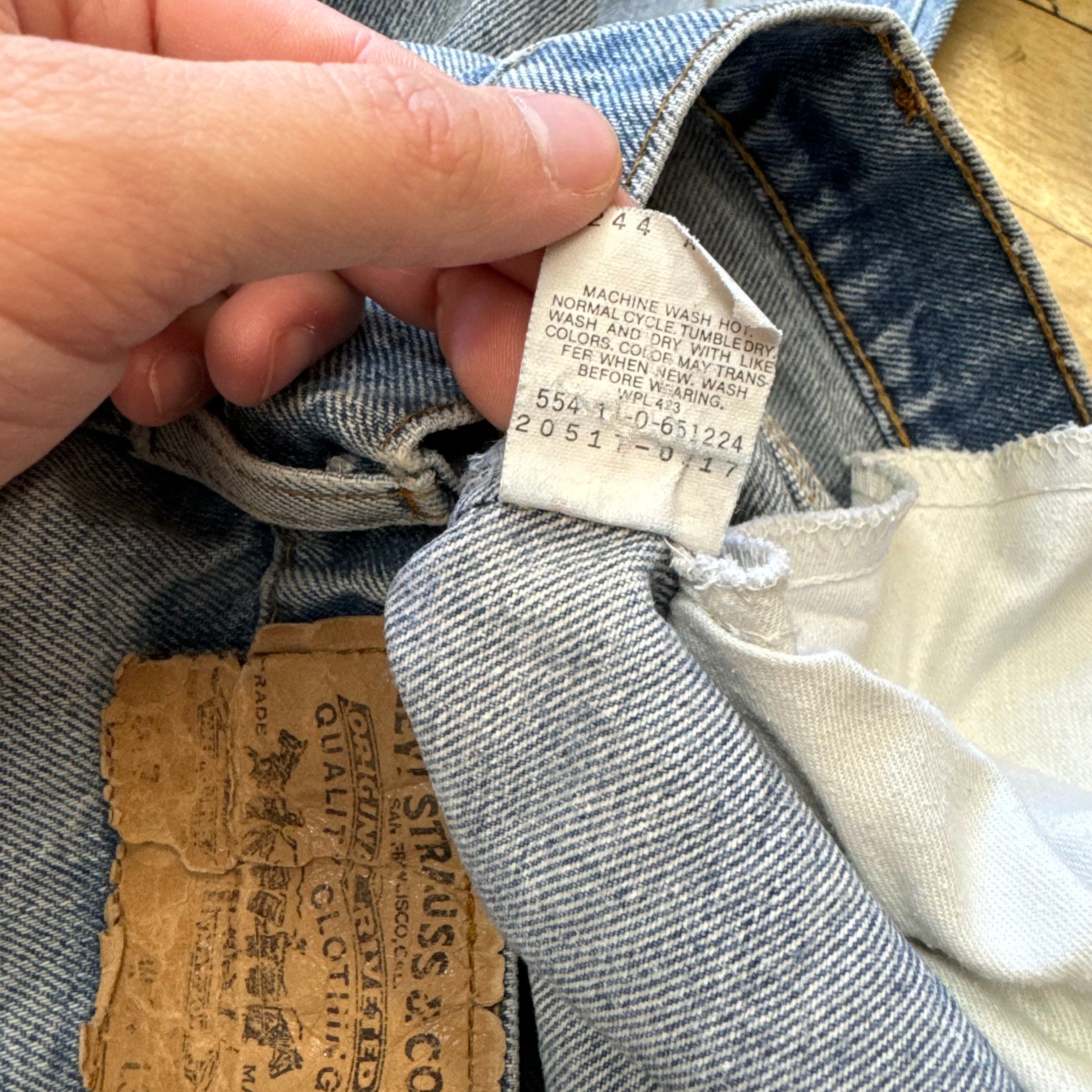 Vintage Orange Tab Levi jeans Sz 33x36