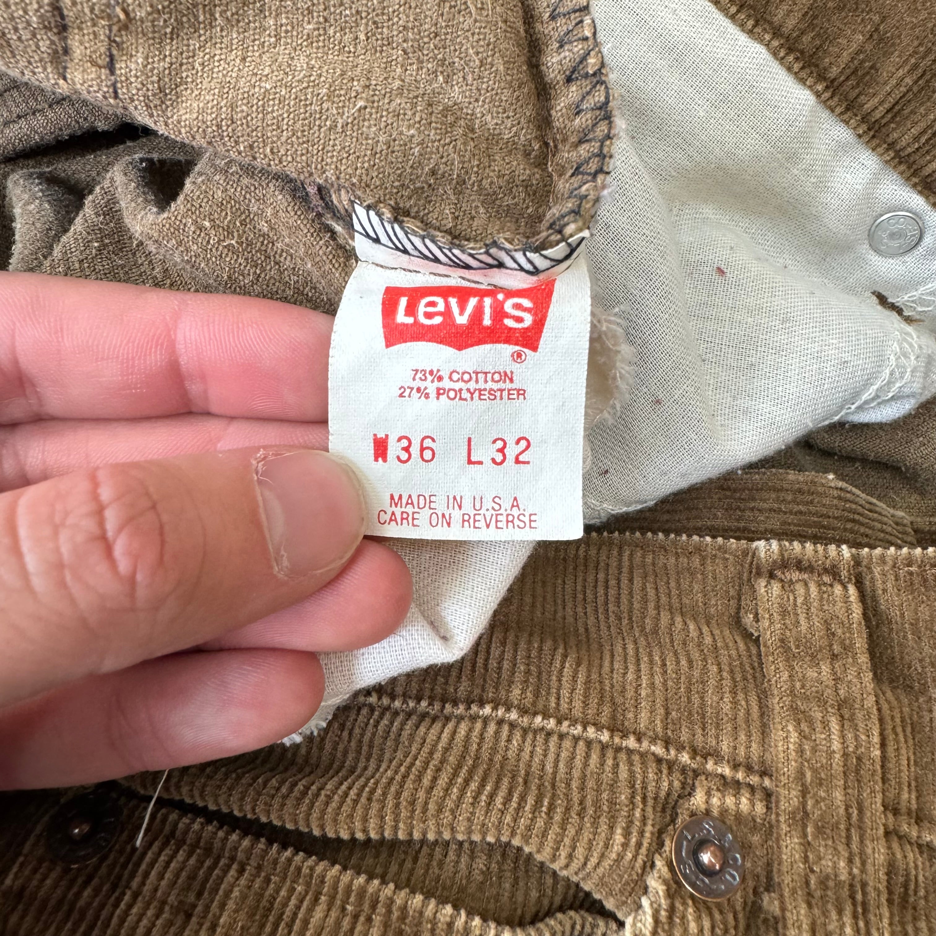 Vintage Levi’s Courdury Pants Sz 36x32