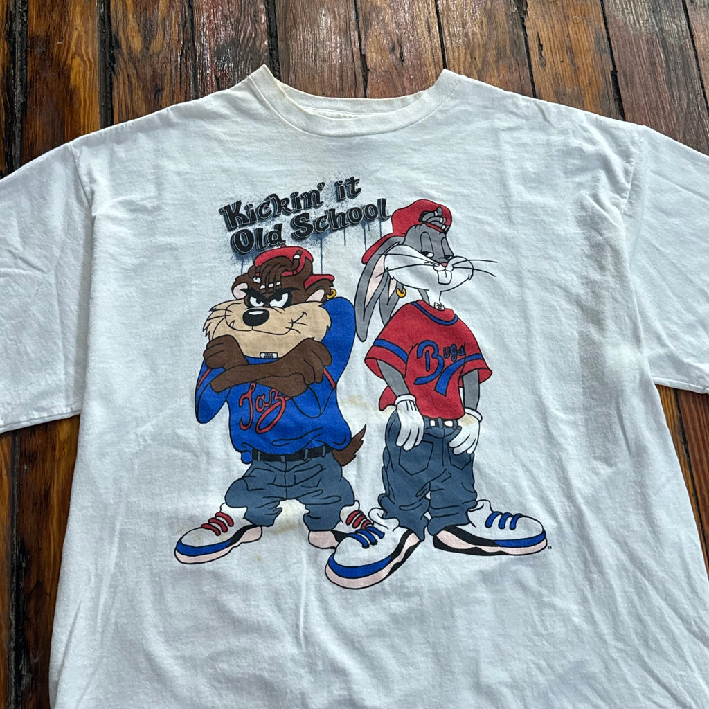 Y2K Looney Tuned Kickin It old School T-shirt Sz L