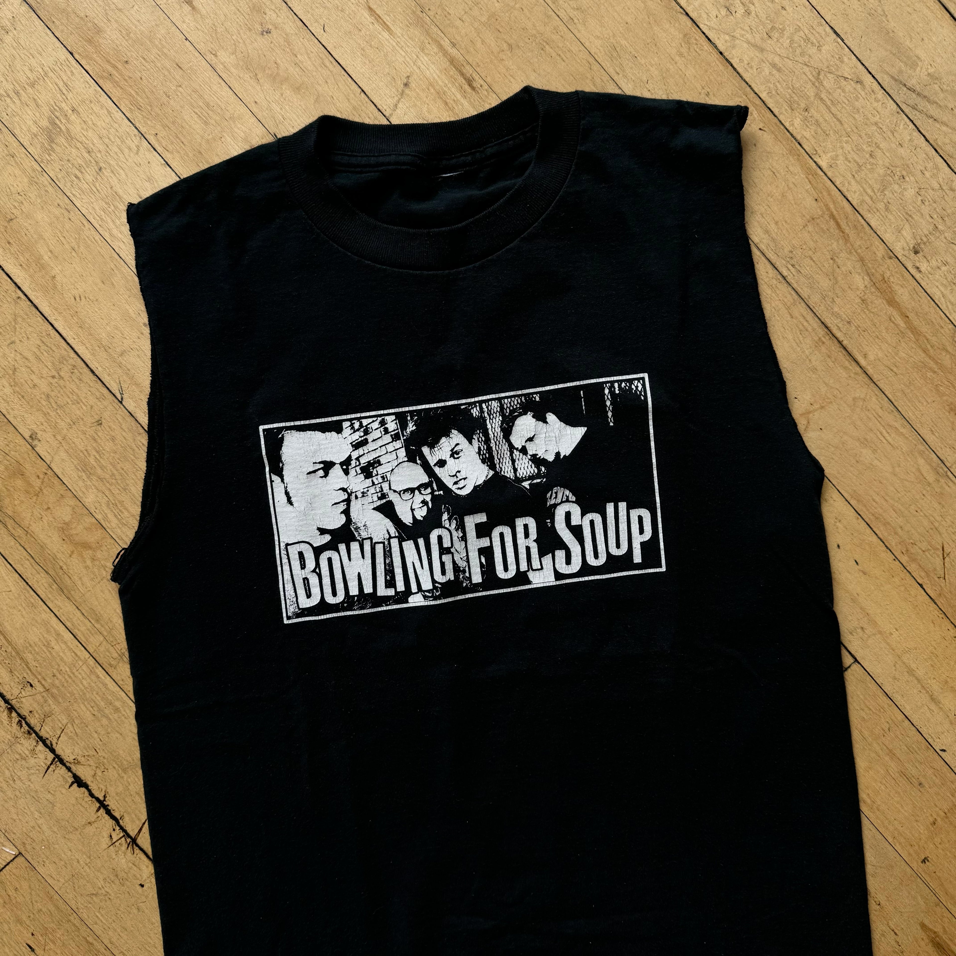 Vintage Bowling For Soup Cut Off T-shirt Sz M