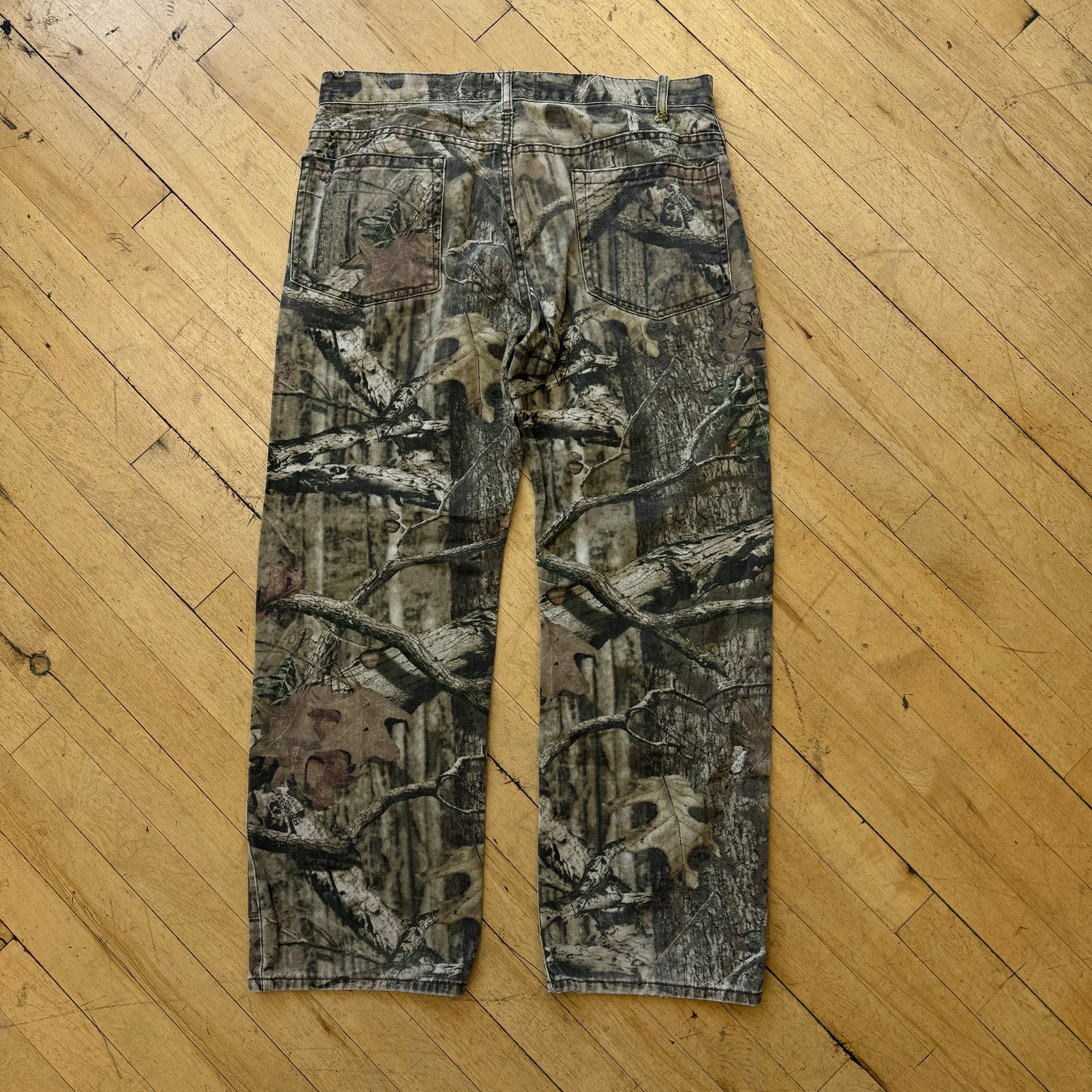 Vintage Mossy Oak Camo Denim Jeans Sz 32x30