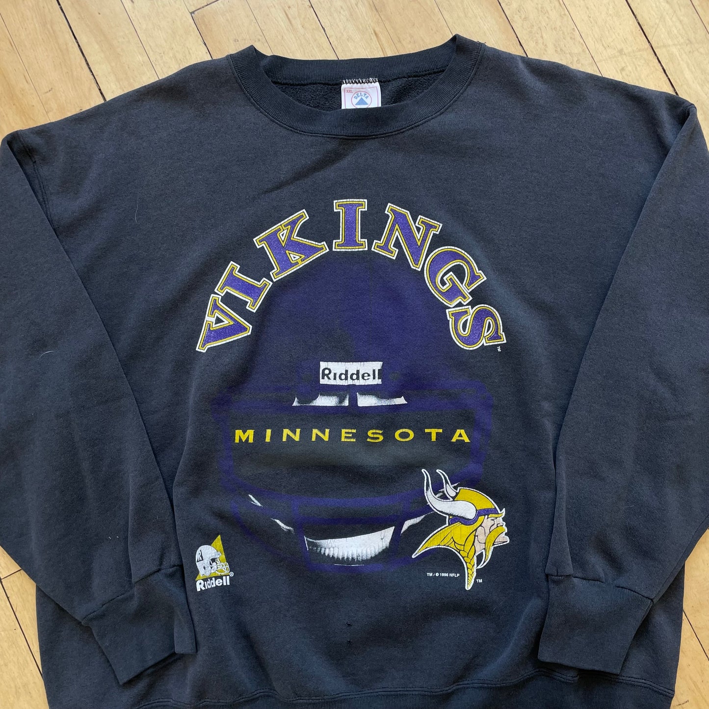 Vintage Minnesota Vikings Helmet Crewneck Sz XXL