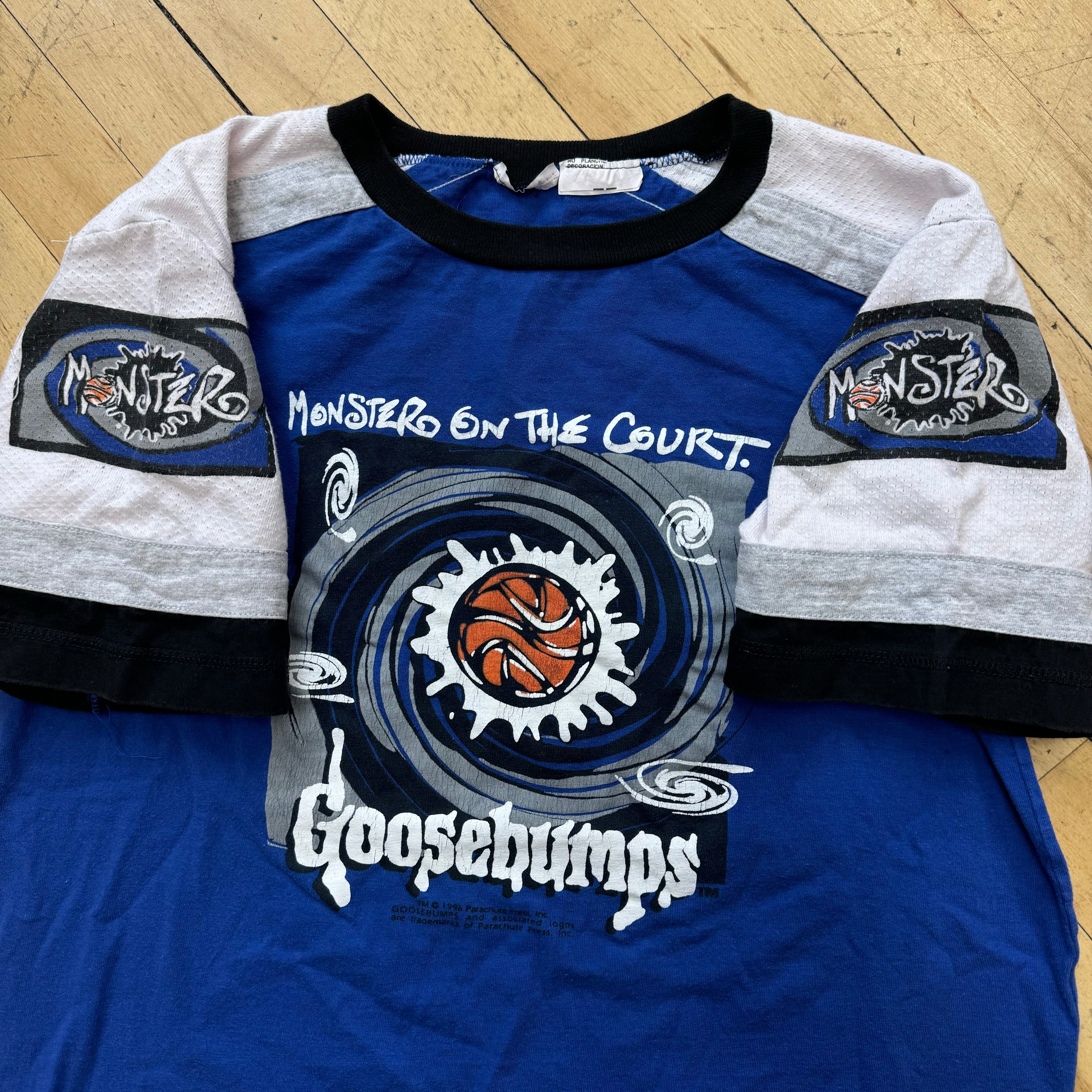 Vintage Goosebumps Basketball T-shirt Sz S
