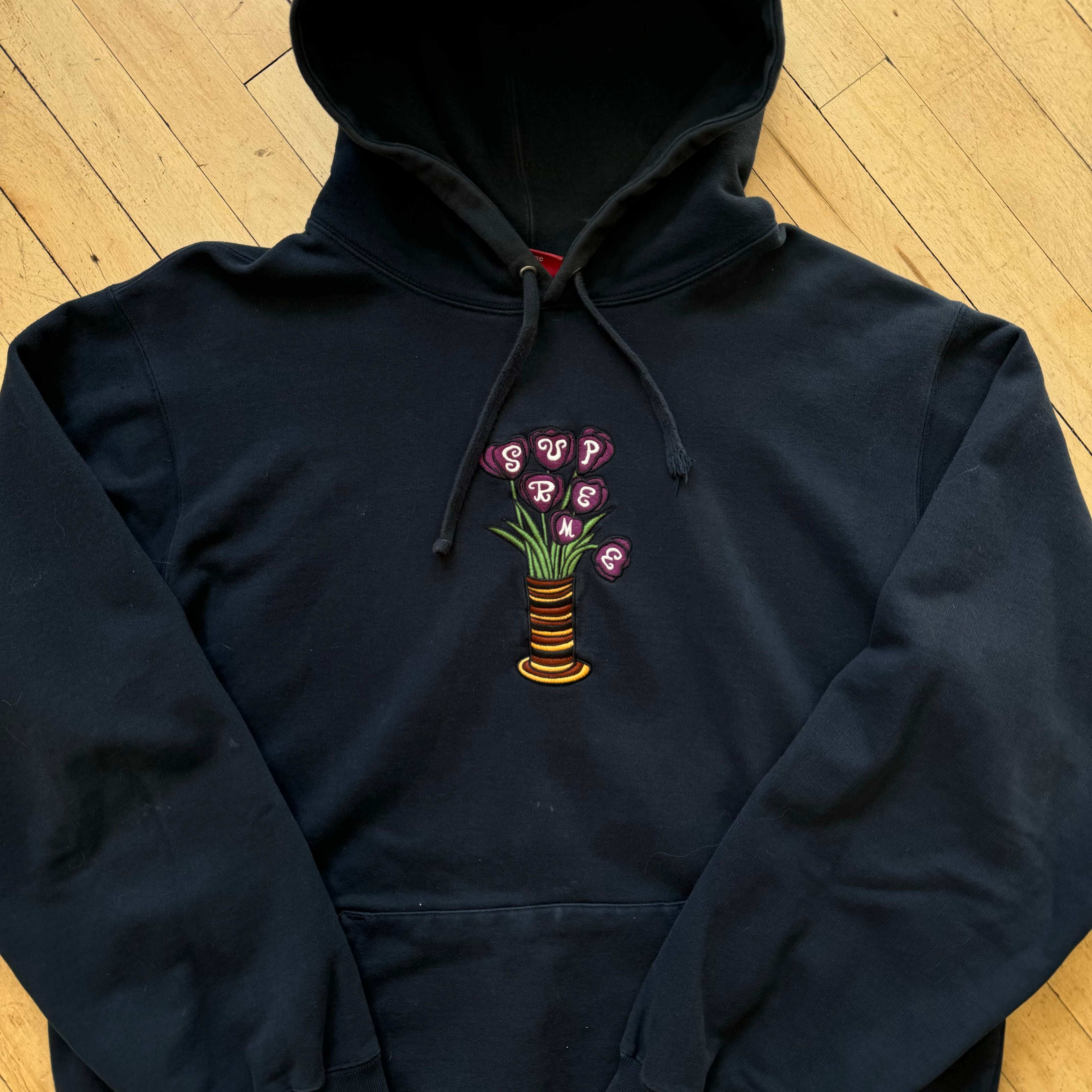 Supreme Flower Pot Embroidered hoodie Sz XL