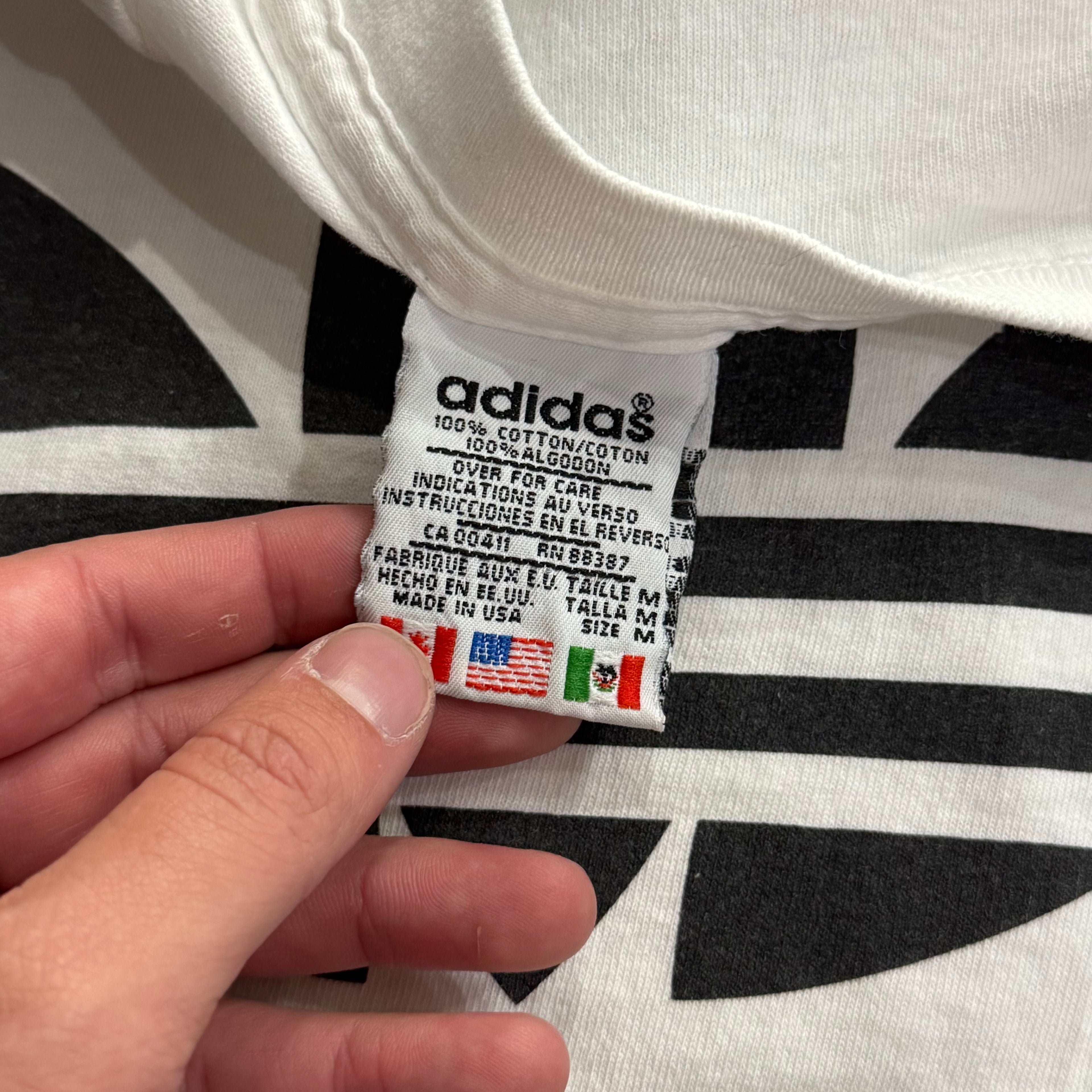 Vintage Adidas Big Logo T-shirt Sz M