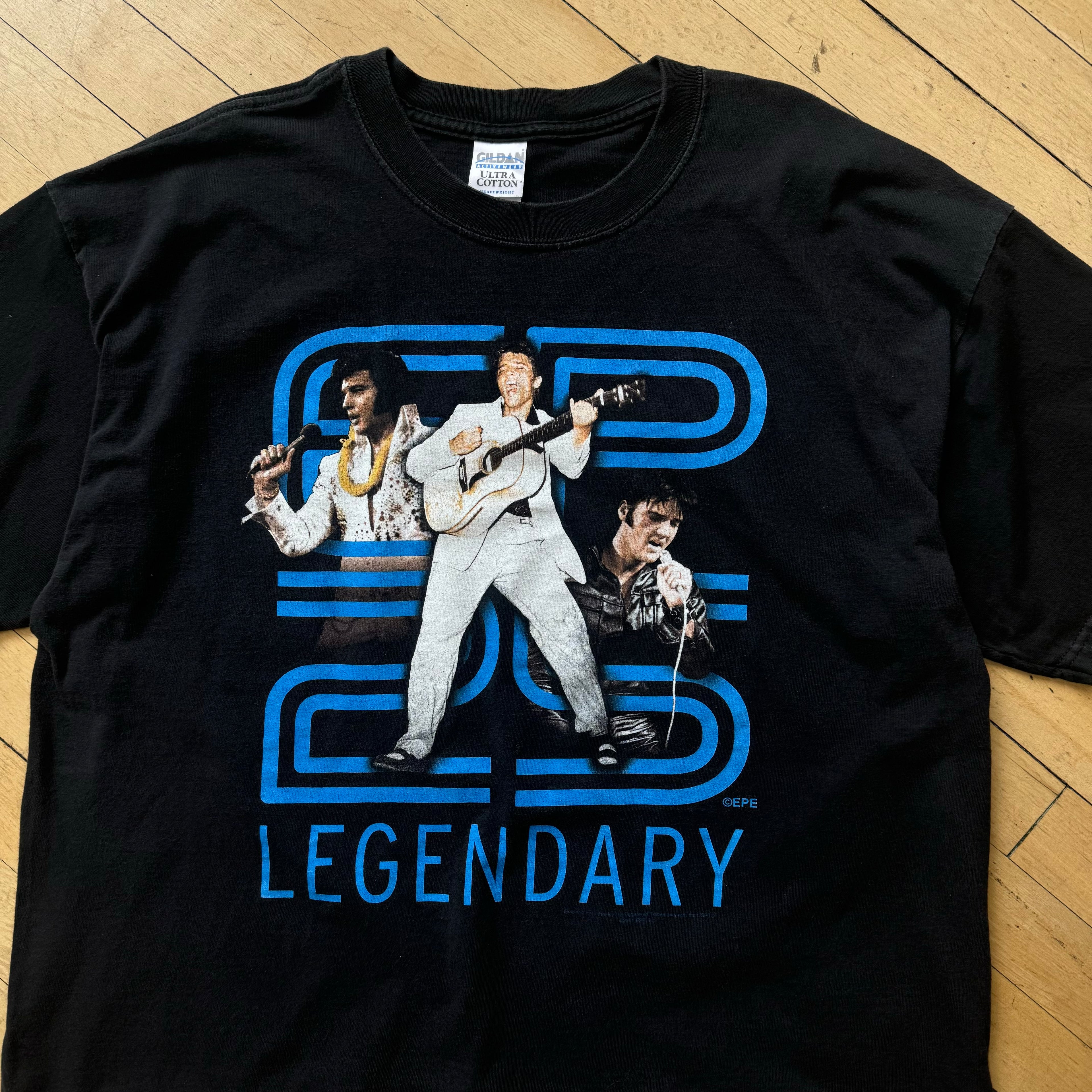 Y2K Legendary Elvis EP 25 T-shirt Sz L