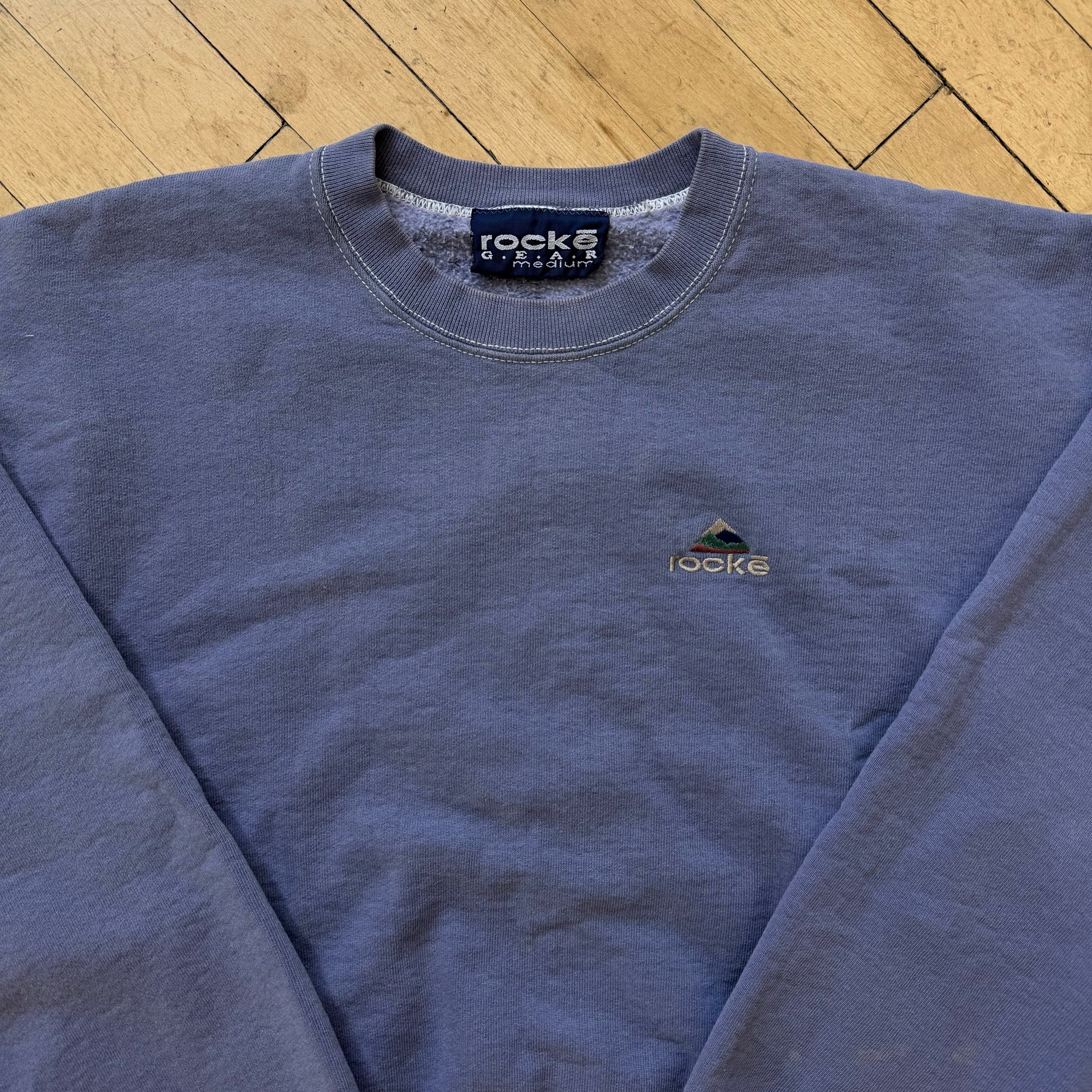 Vintage Rocke Embroidered Crewneck Sz M