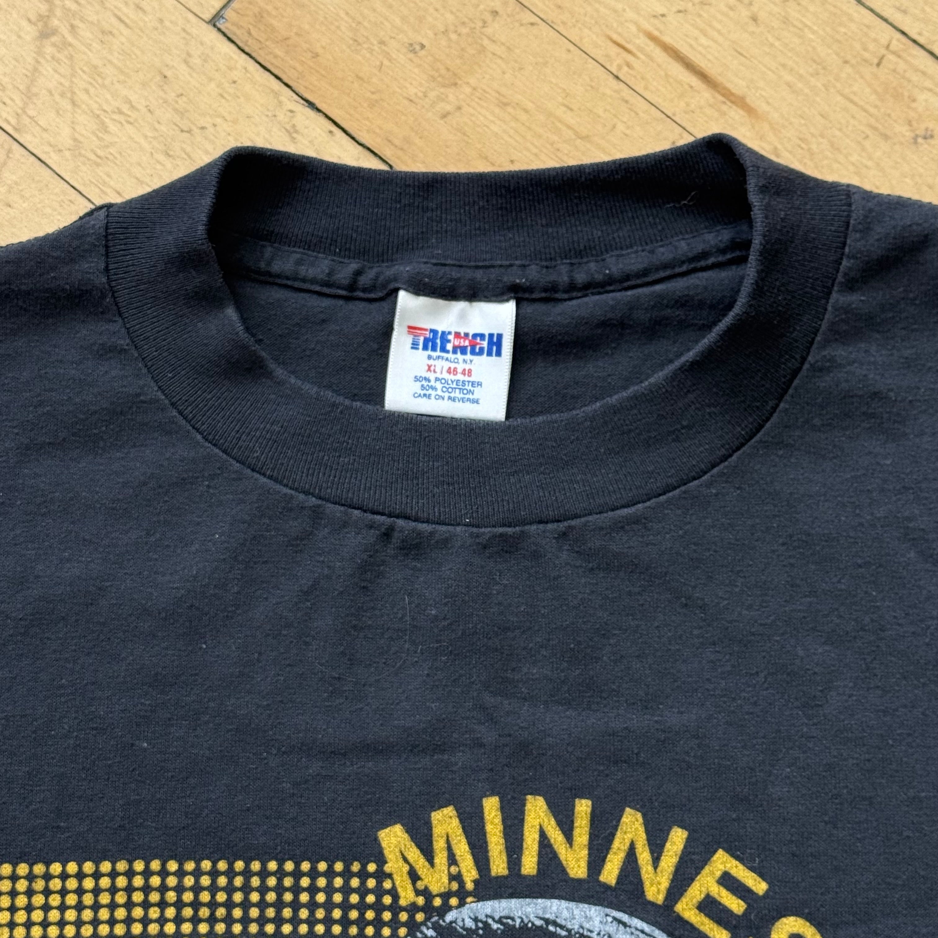 Vintage Trench Minnesota Vikings T-shirt Sz L