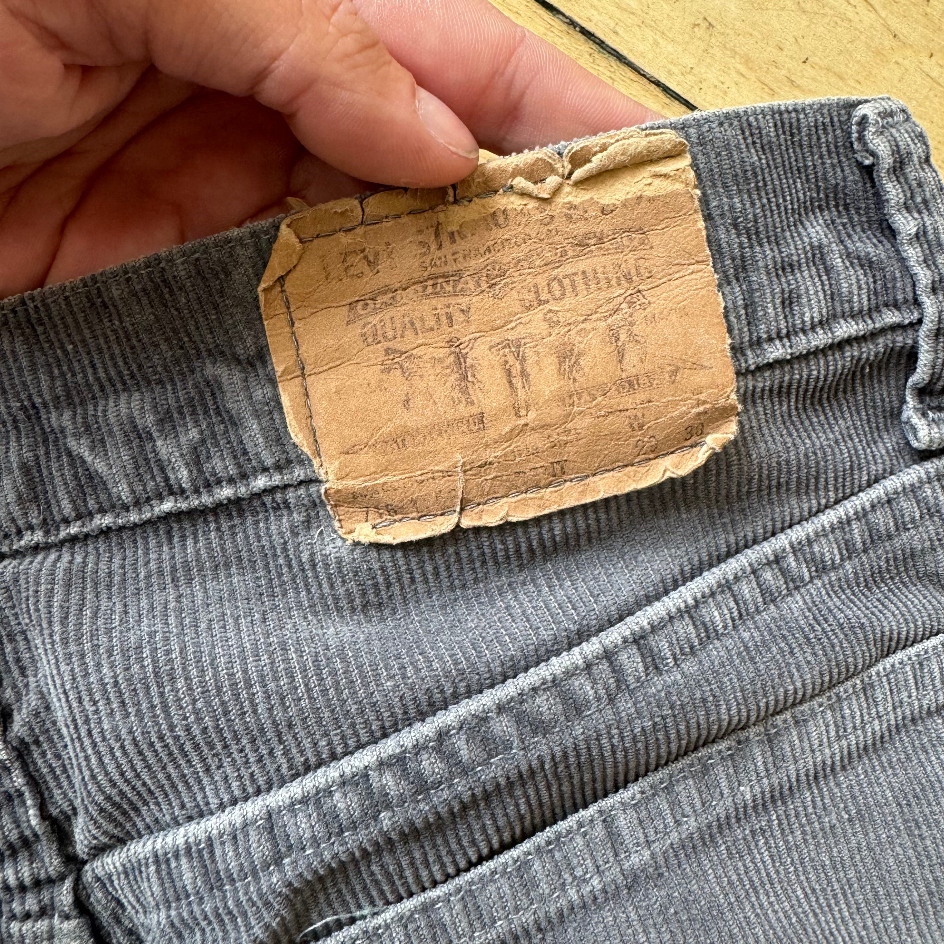 Vintage Corduroy Levi Pants Sz 20x30
