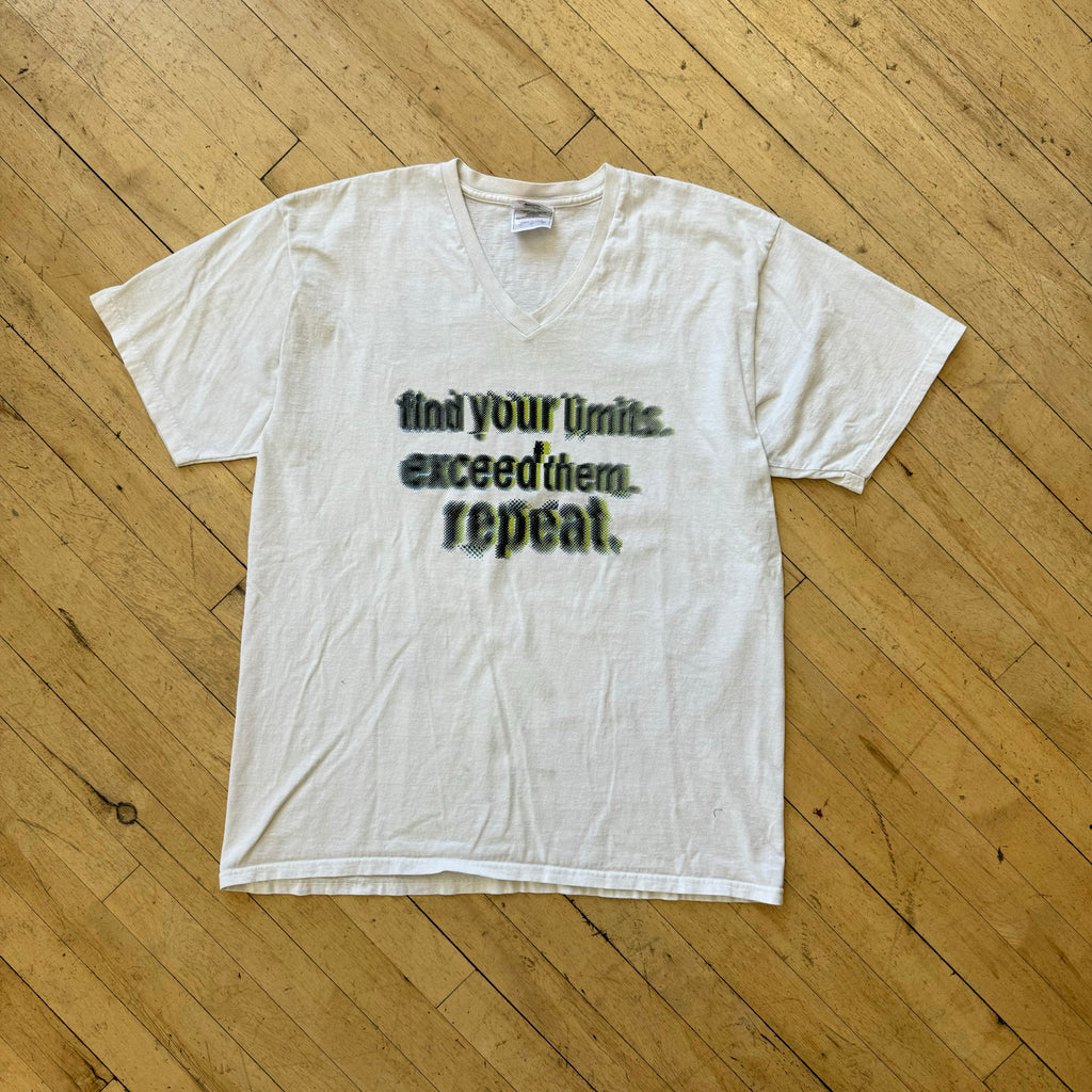 Vintage Nike find your limits T-shirt Sz L