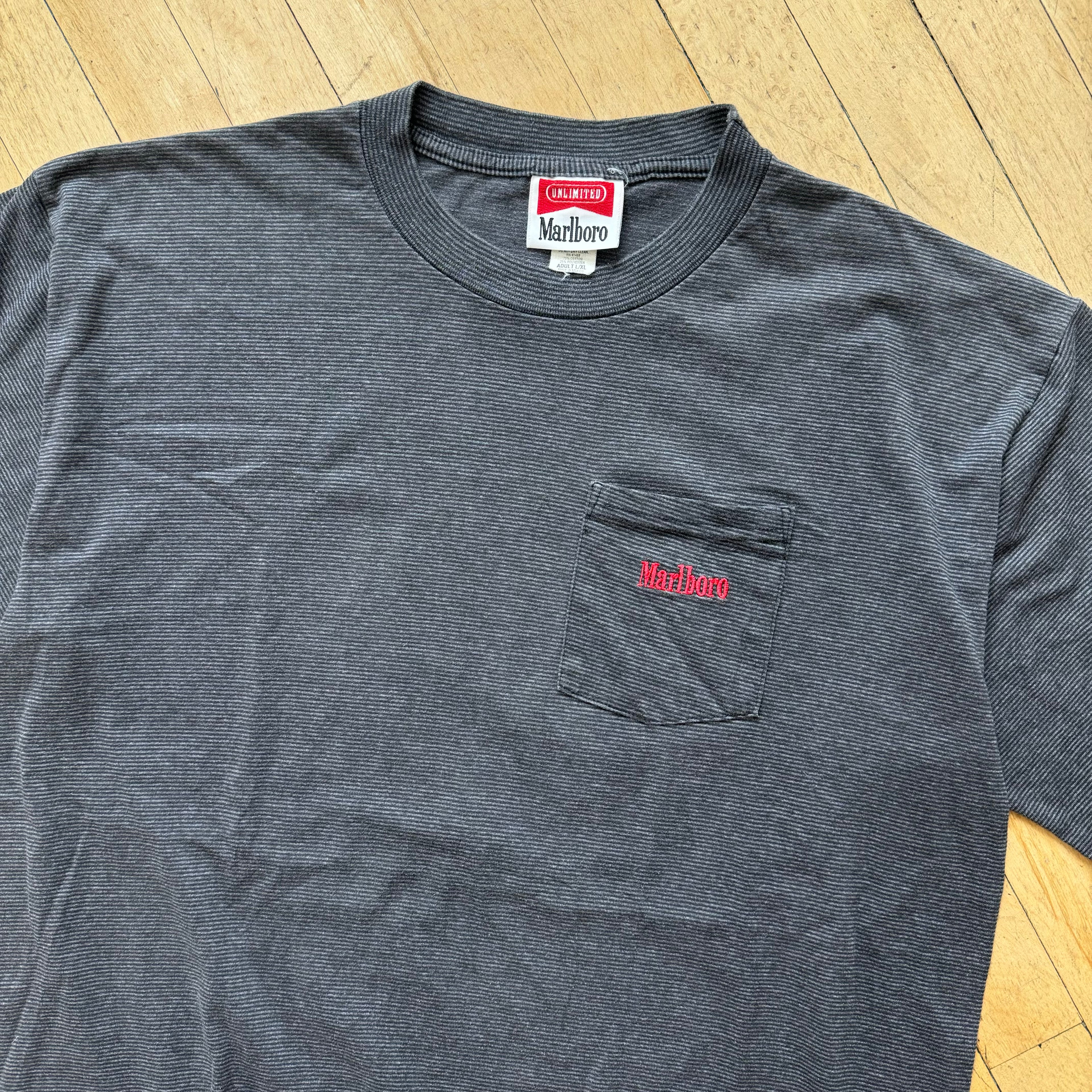 Vintage Striped Marlboro SpellOut T-shirt Sz XL