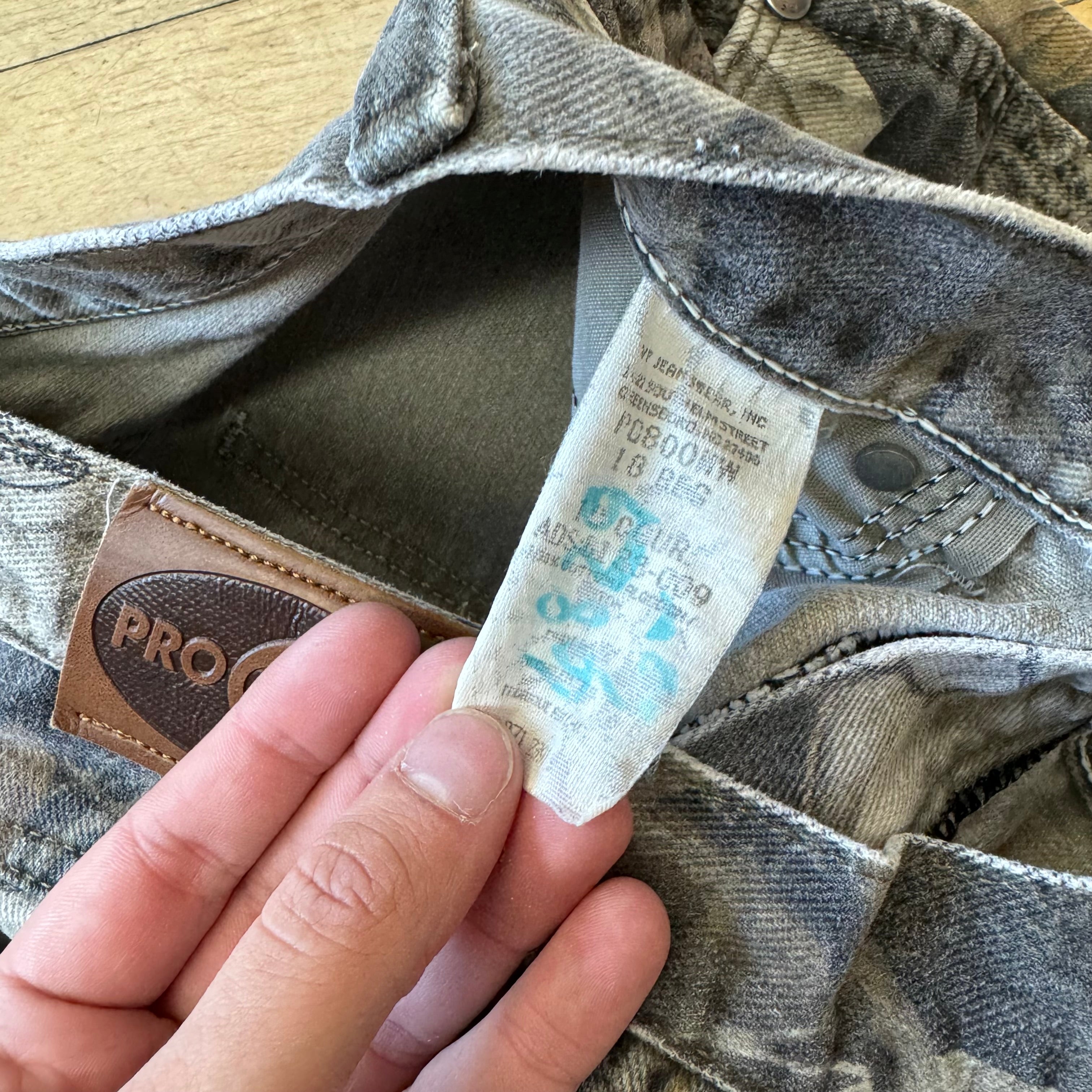 Vintage ProGear Camo Denim Jeans Sz 18