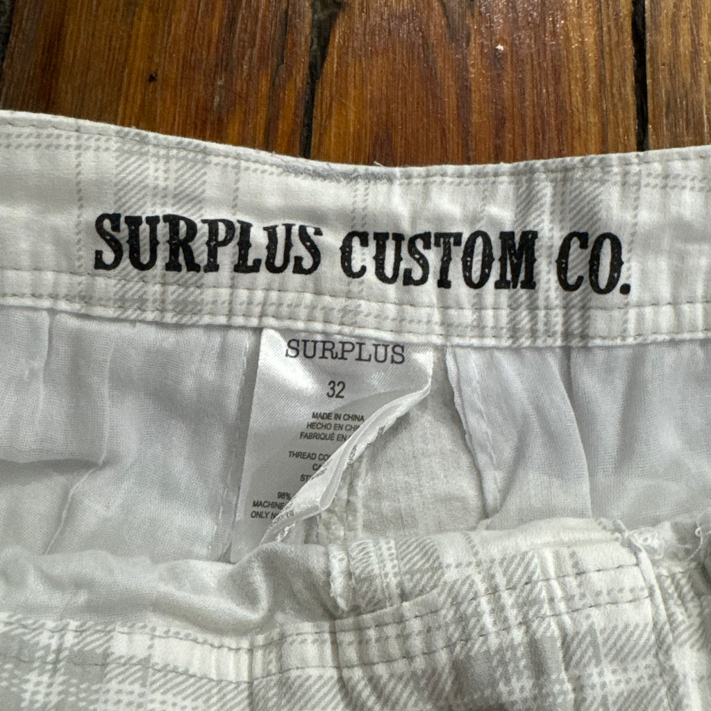Y2K Surplus Custom Co Plaid Khaki Shorts Sz 32