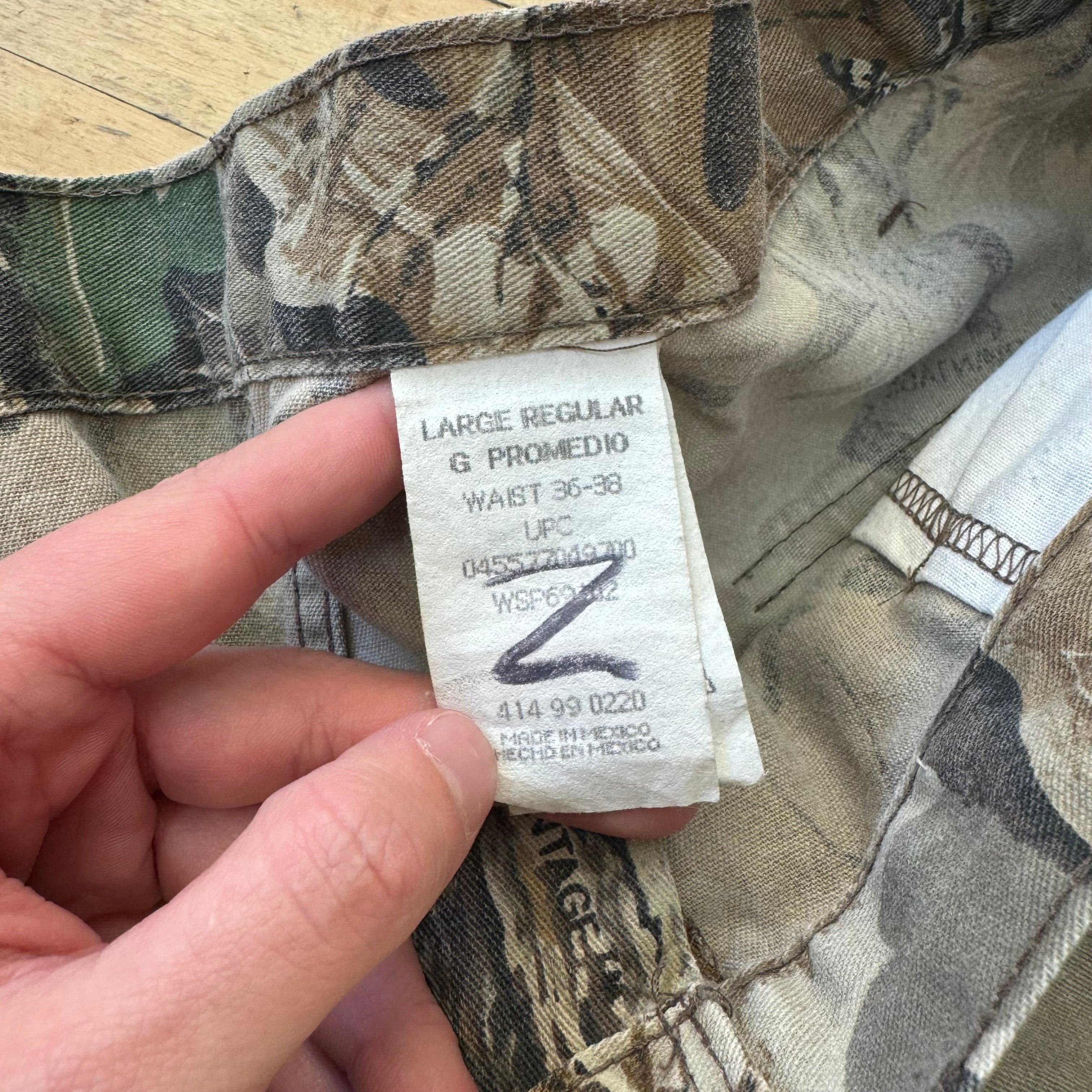 Vintage Liberty Camo Cargo Kahki Pants Sz 36