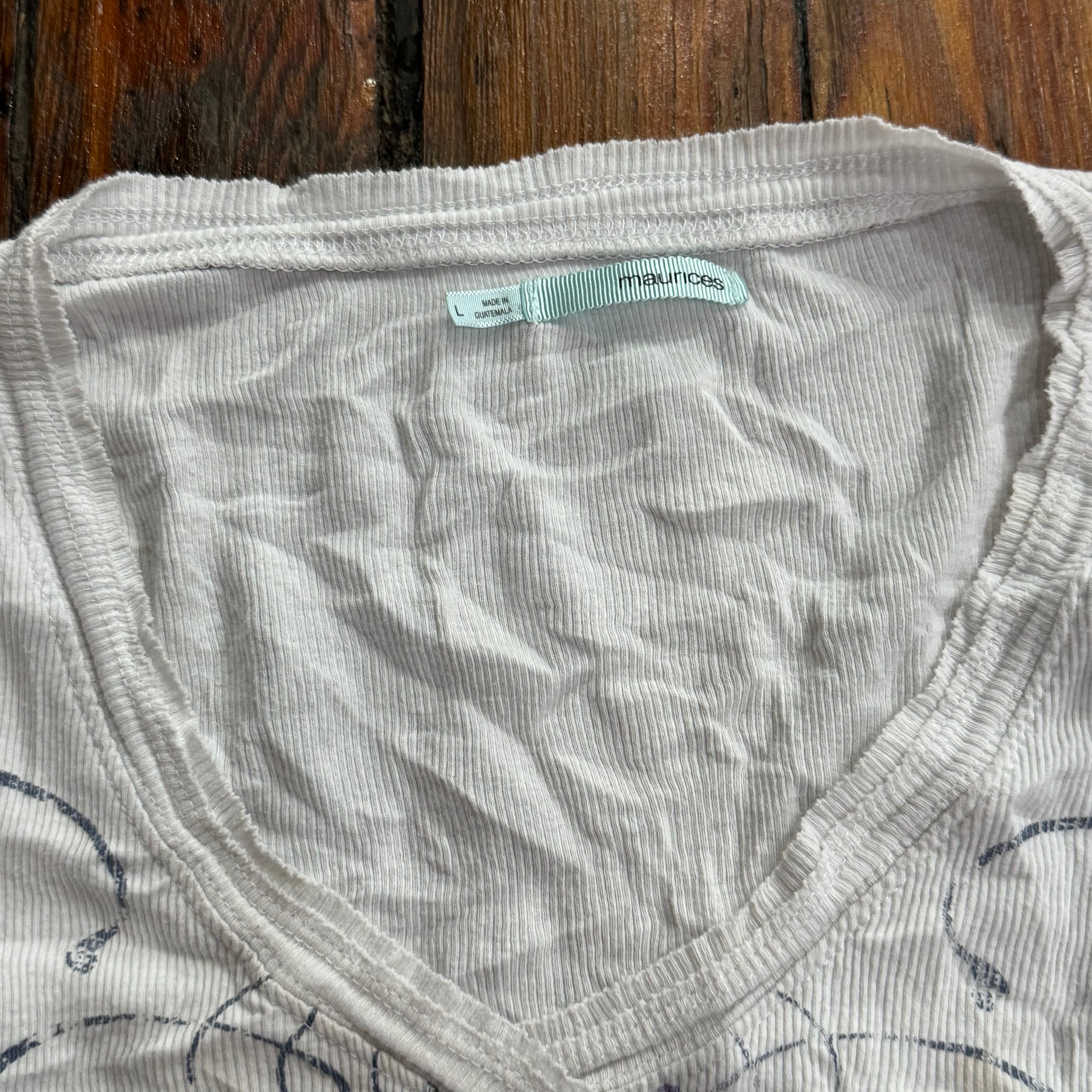 Y2K Maurice’s Cross Long Sleeve T-shirt Sz L