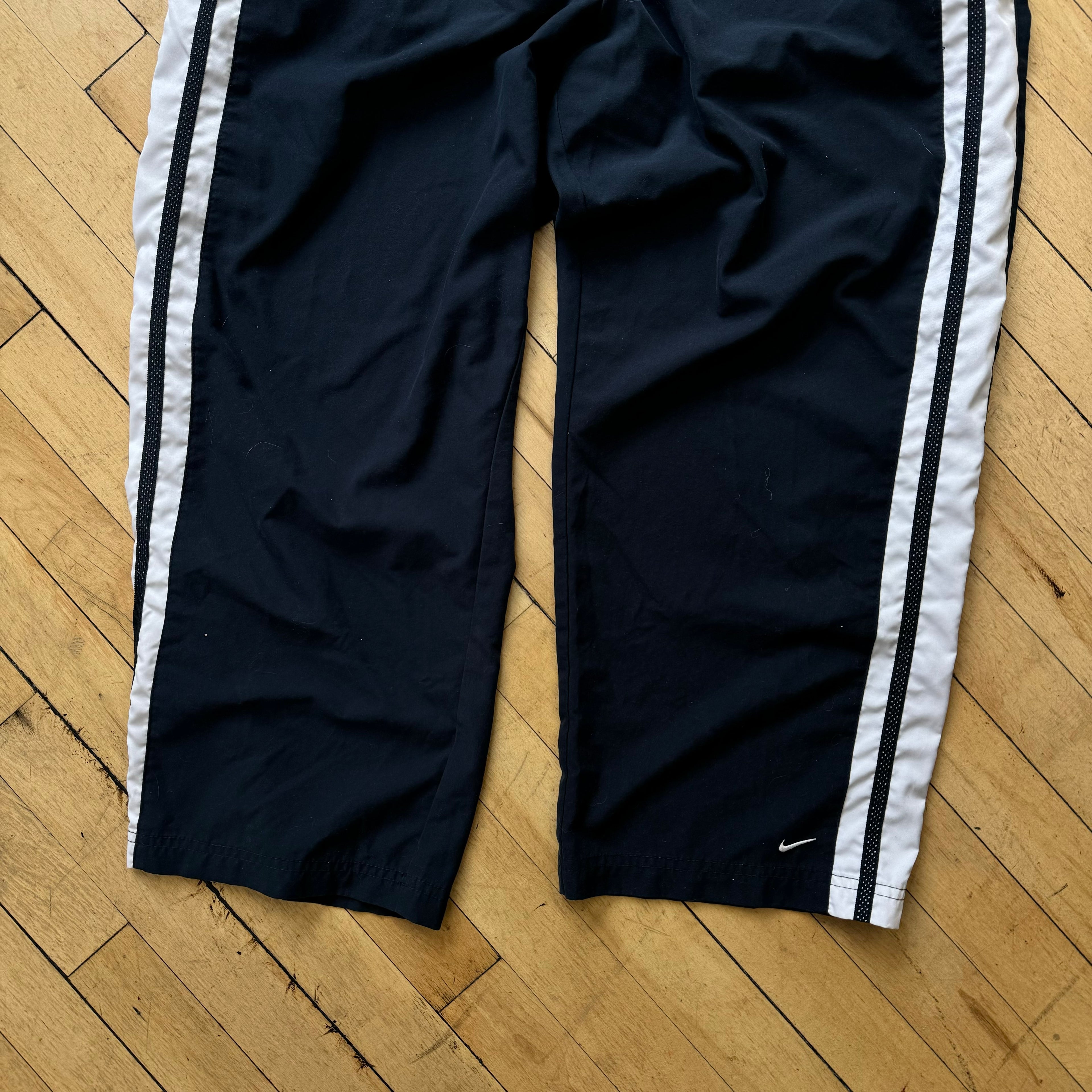 Vintage Nike TrackPants Sz YTH XL (S)