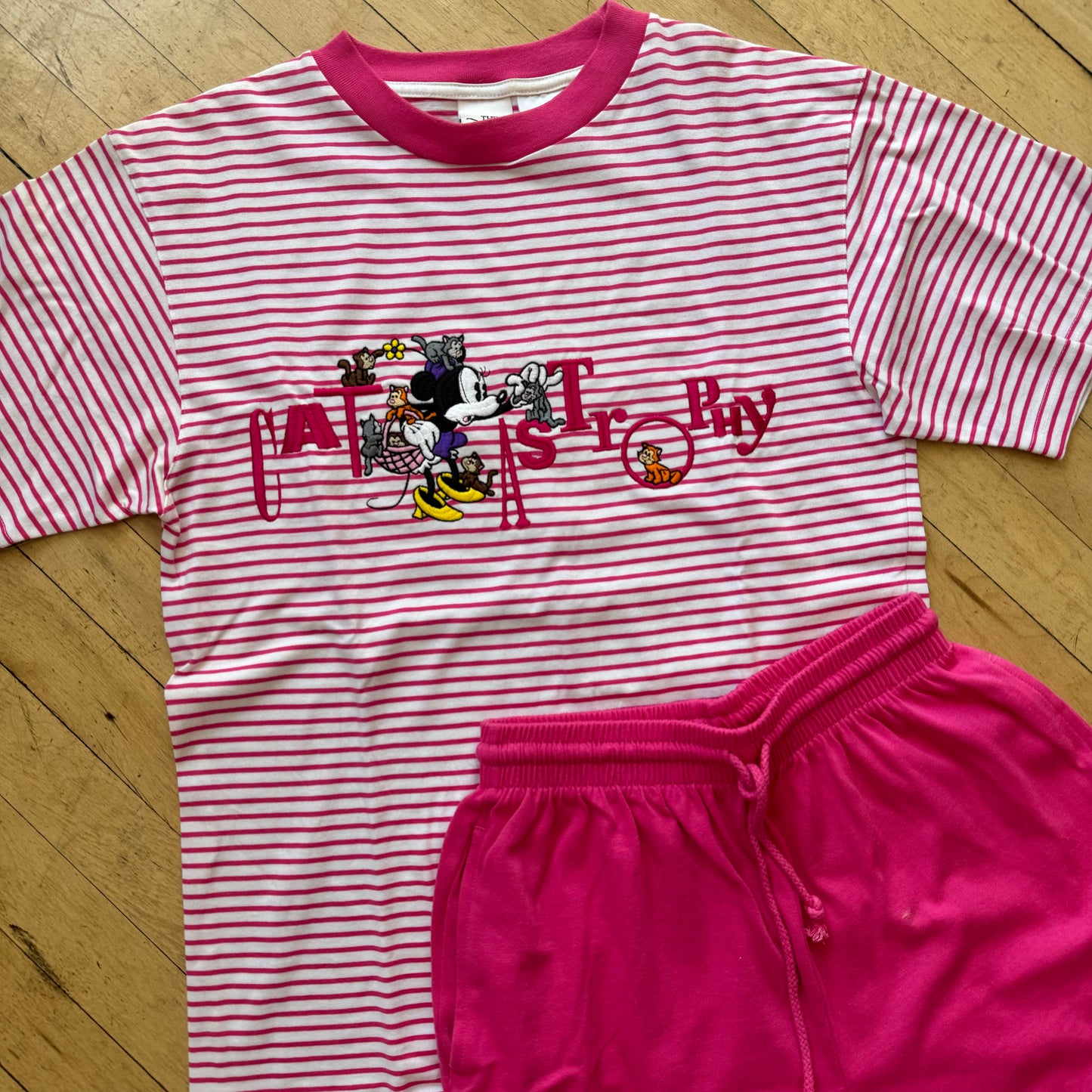 Vintage Catastrophy Minney Mouse T-shirt & Shorts Sz S